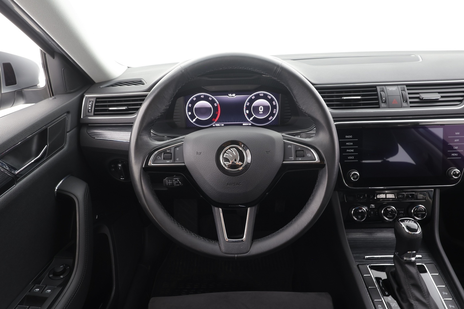 SKODA Superb 2020