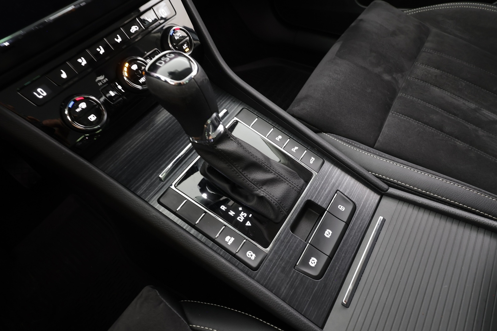 SKODA Superb 2020