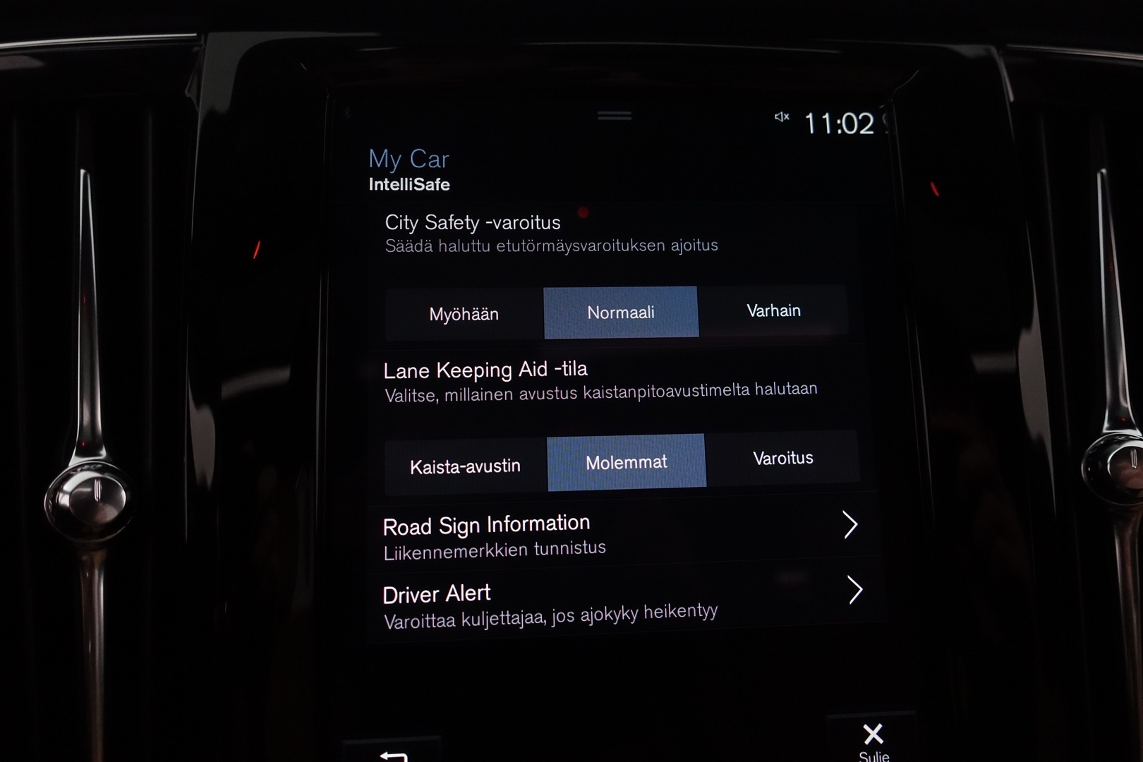 VOLVO S90 2021