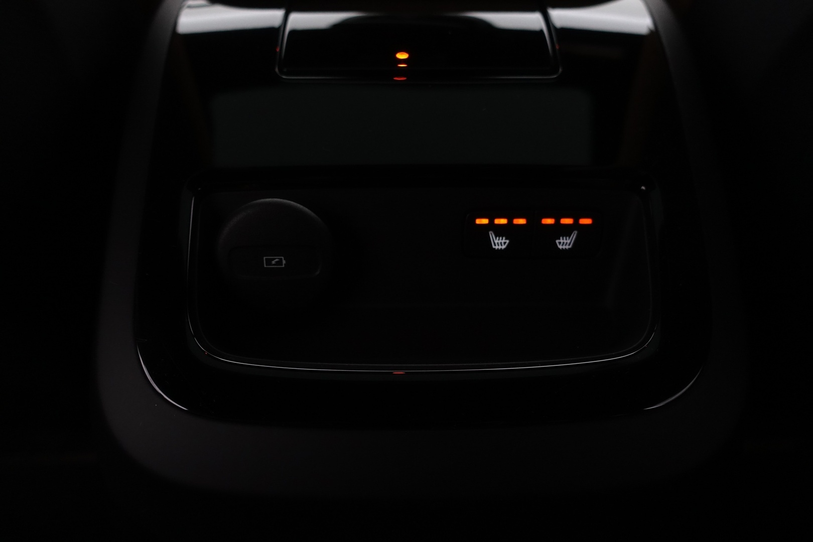 VOLVO S90 2021