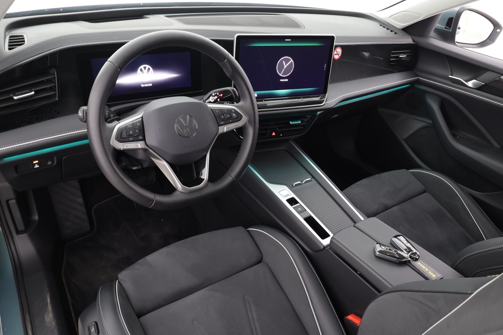 VOLKSWAGEN PASSAT 2025