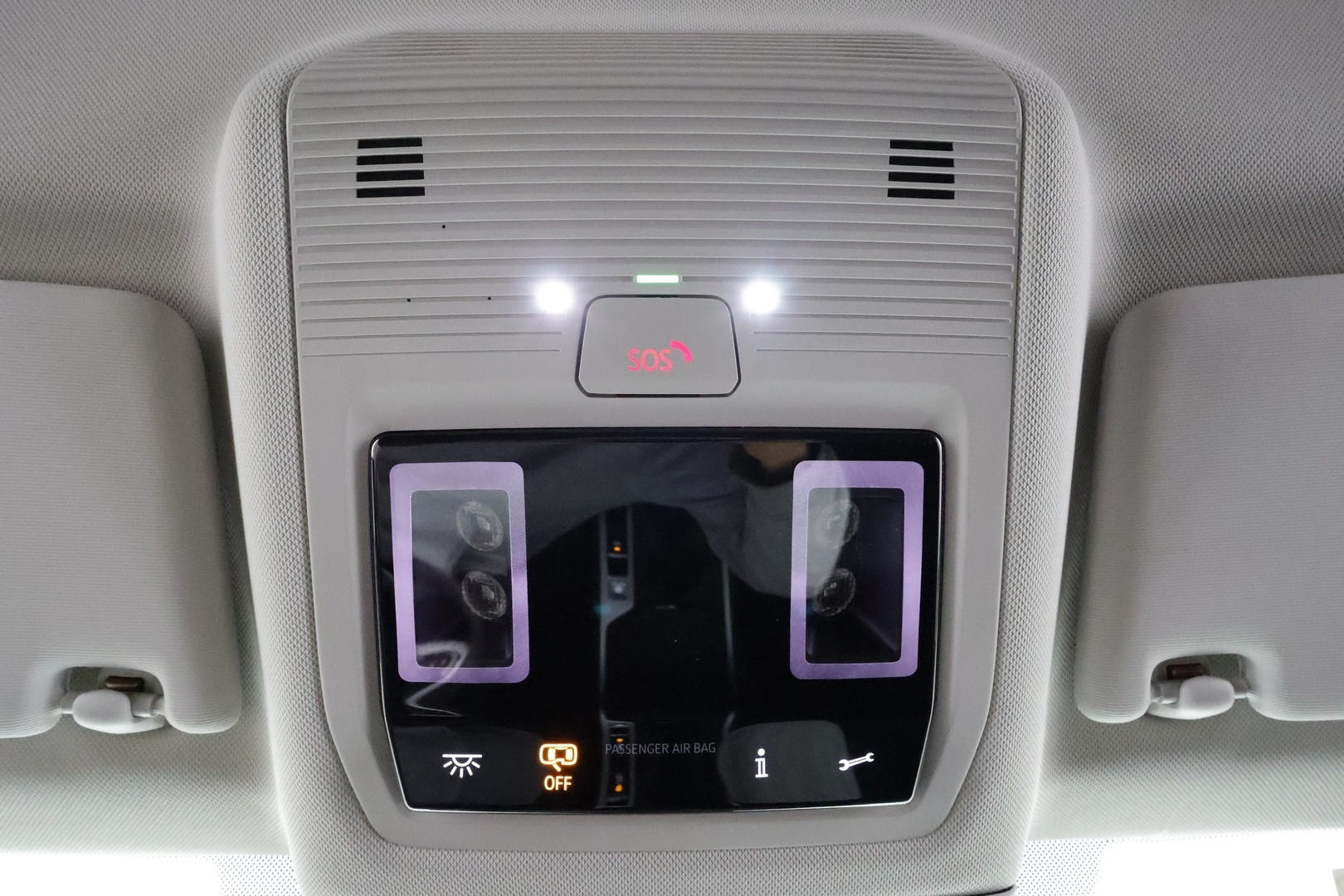 VOLKSWAGEN PASSAT 2025