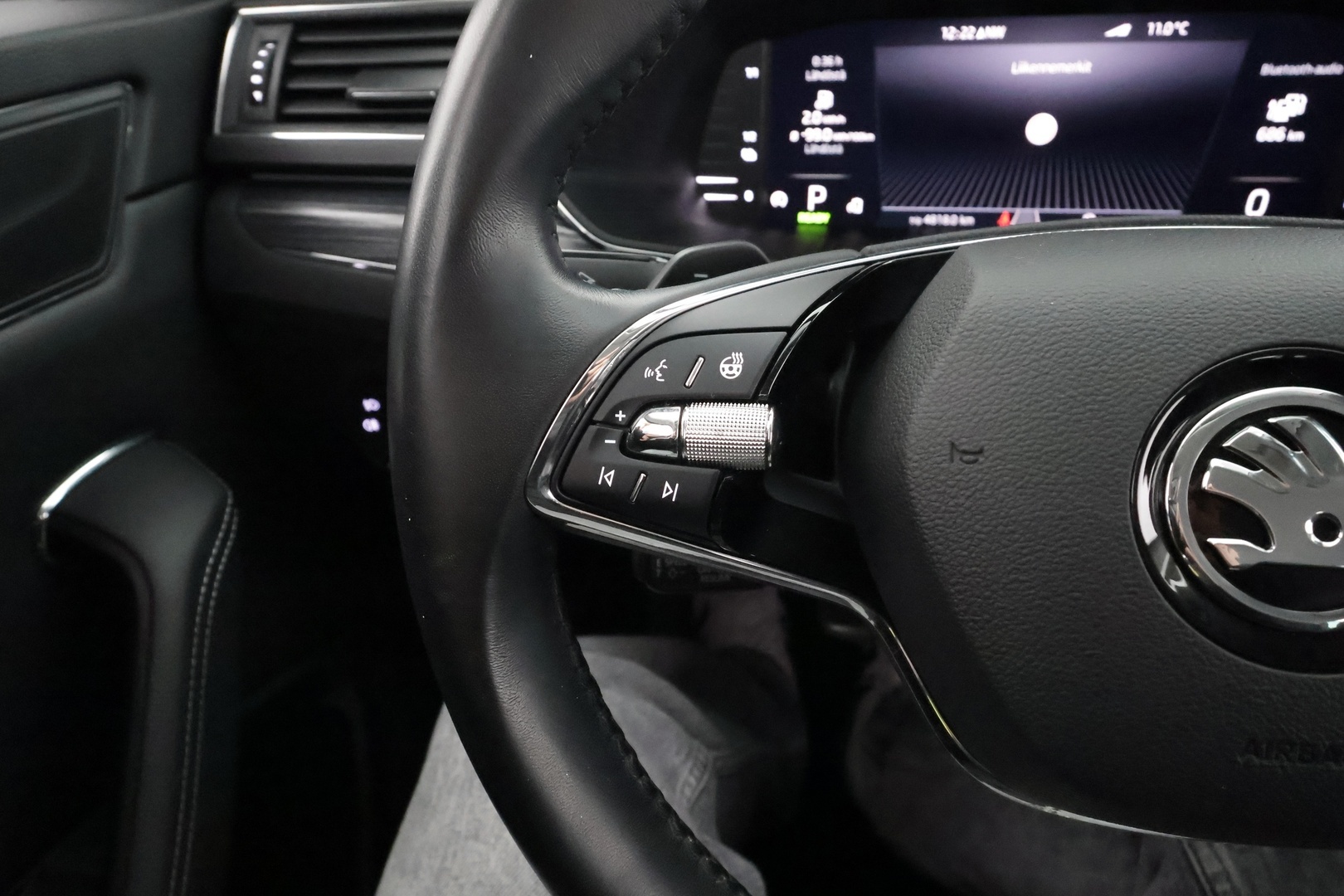 SKODA SUPERB 2023