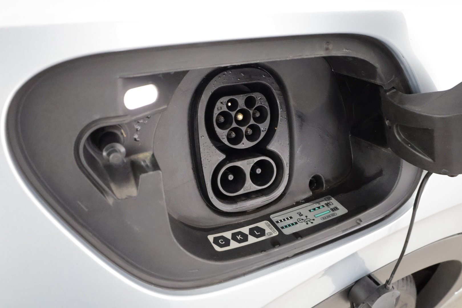 VOLKSWAGEN ID.4 2023