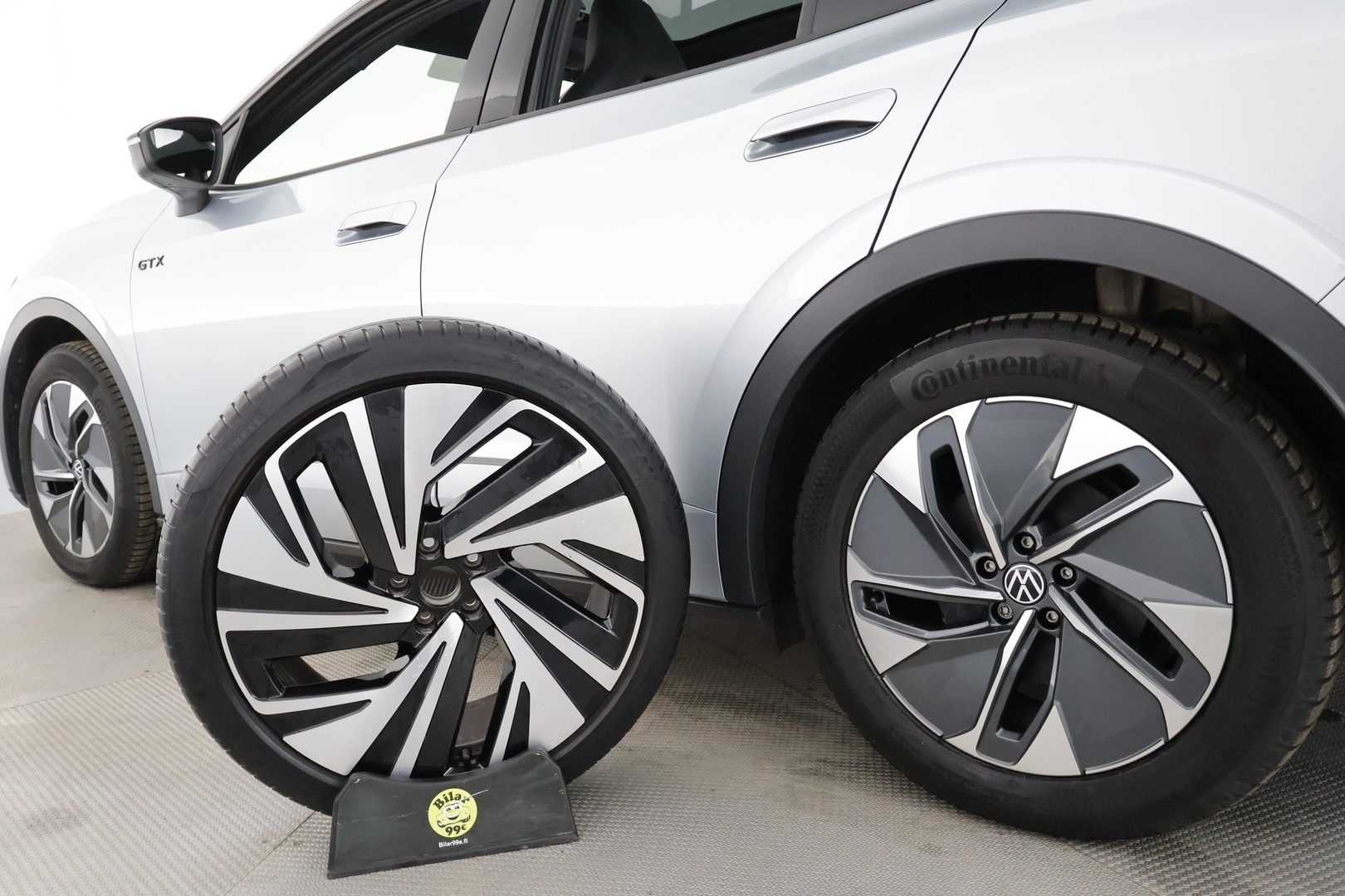 VOLKSWAGEN ID.4 2023