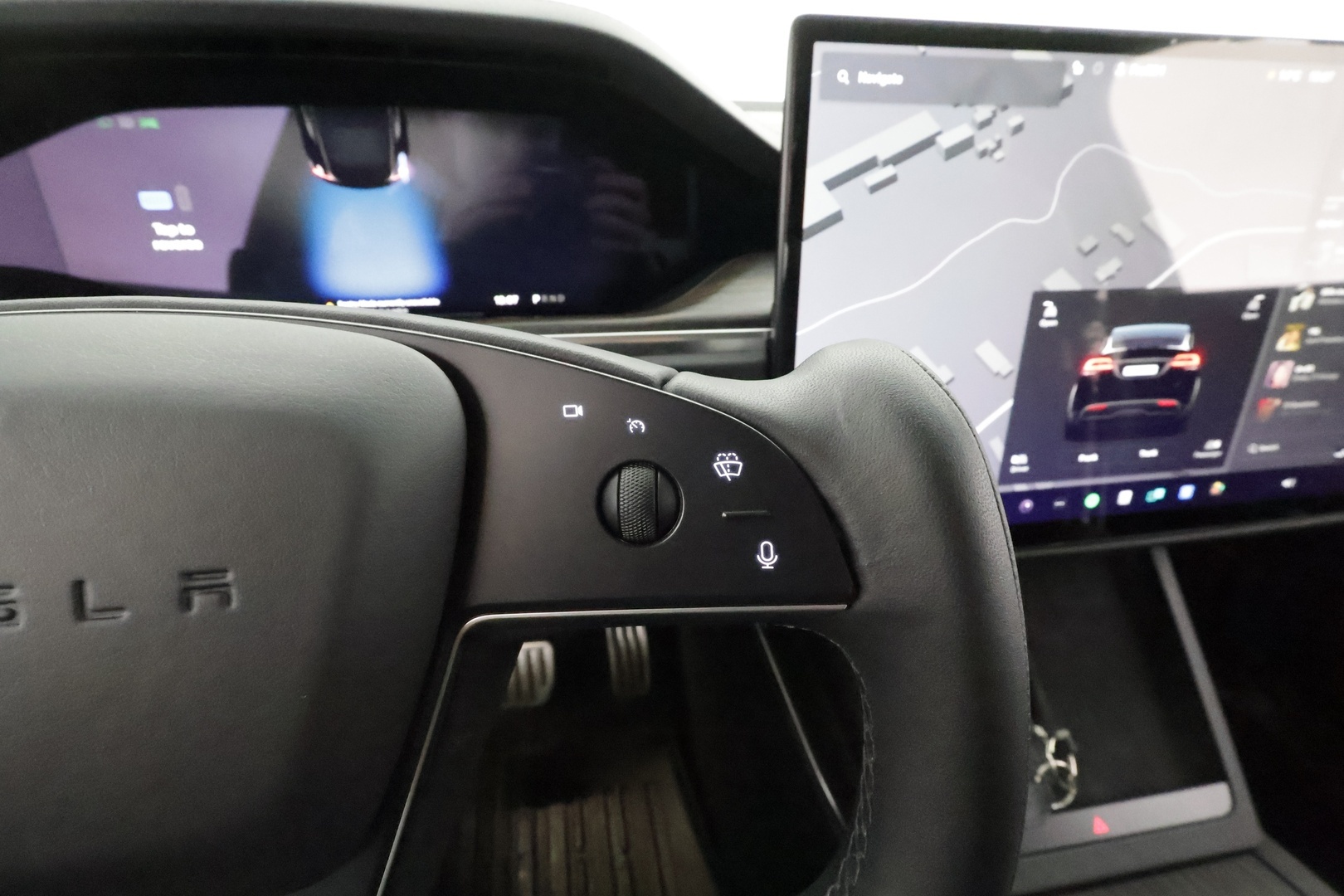 TESLA MODEL X 2023