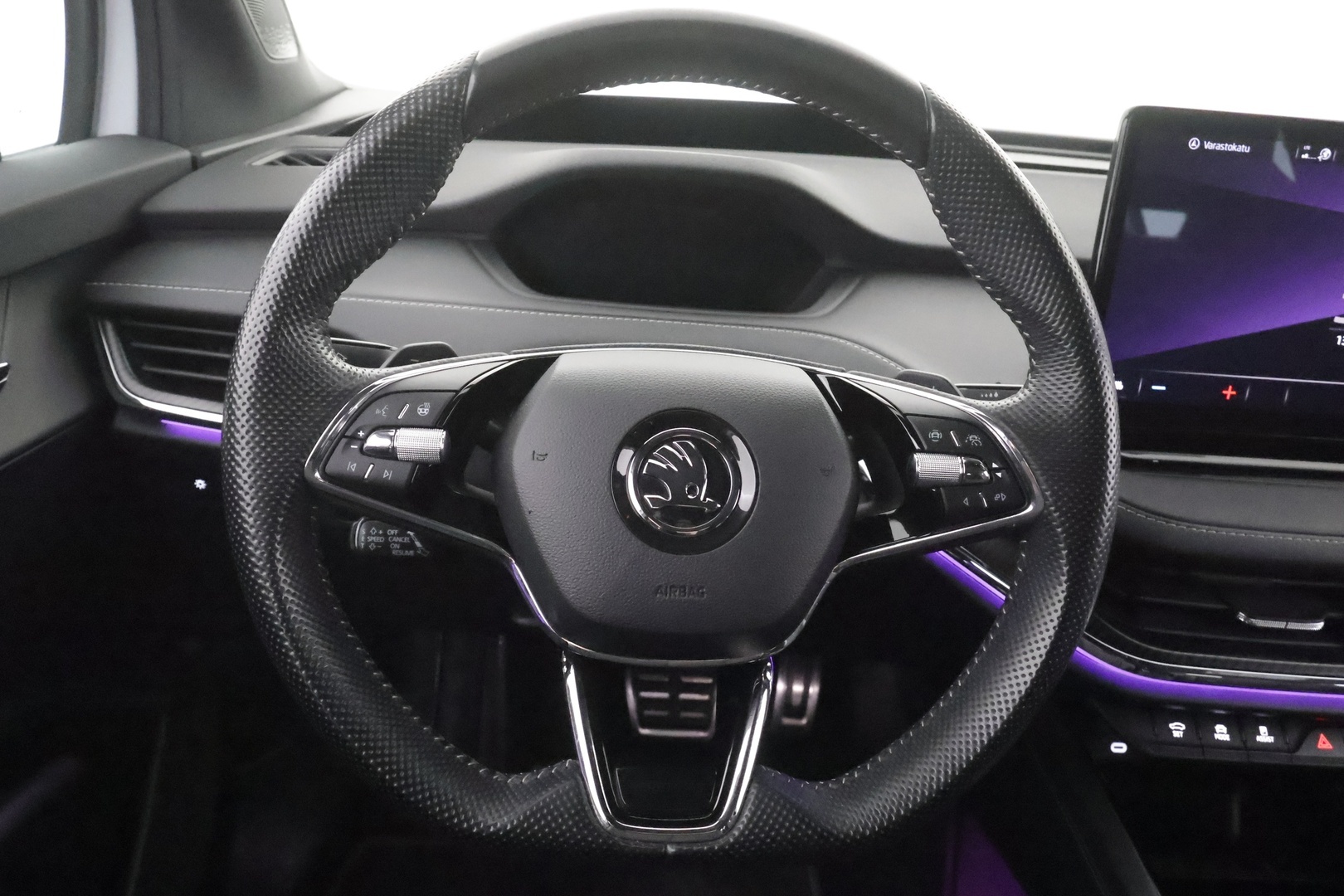 SKODA ENYAQ 2023