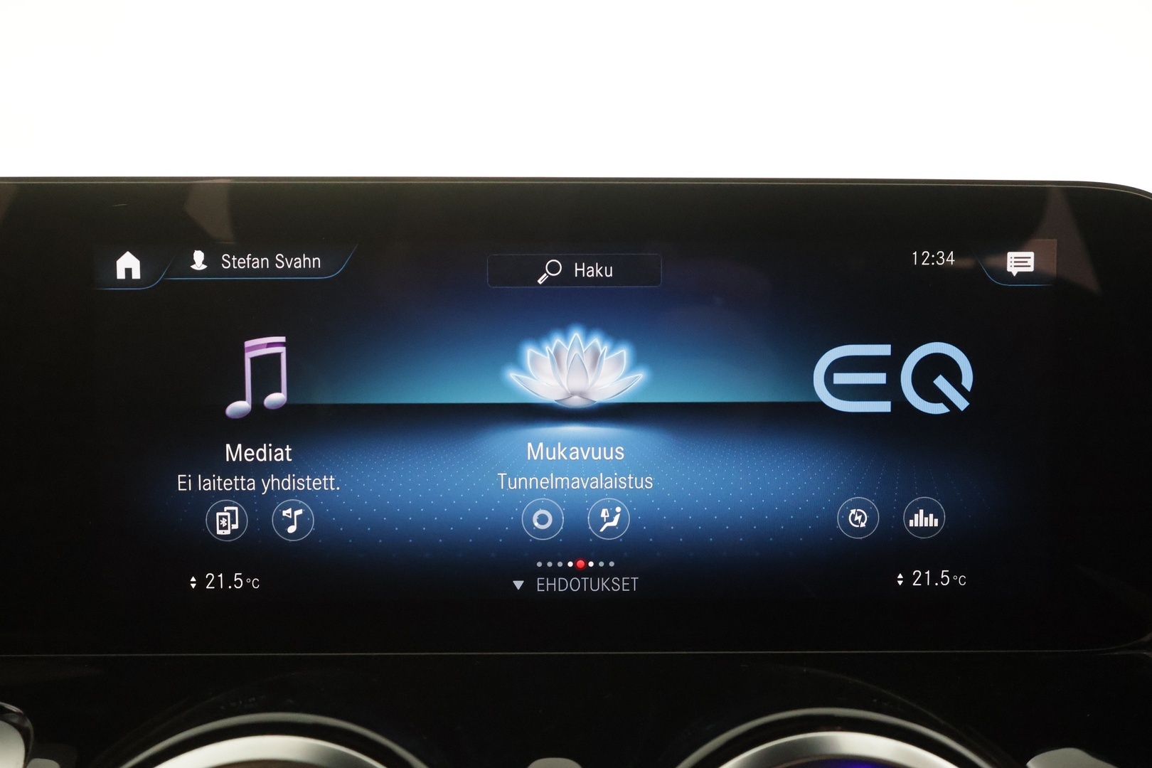 MERCEDES-BENZ EQB 2023