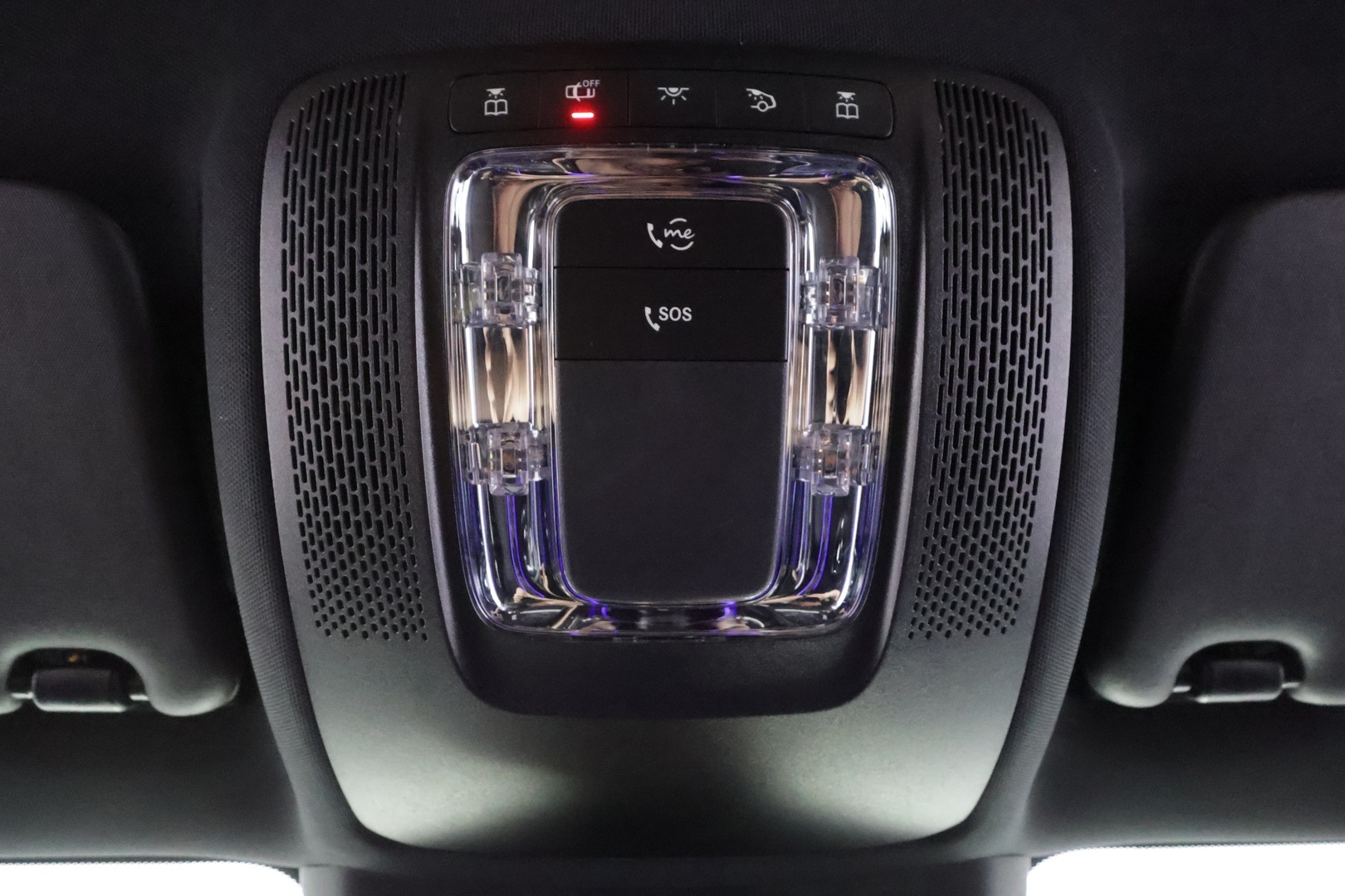 MERCEDES-BENZ EQB 2023