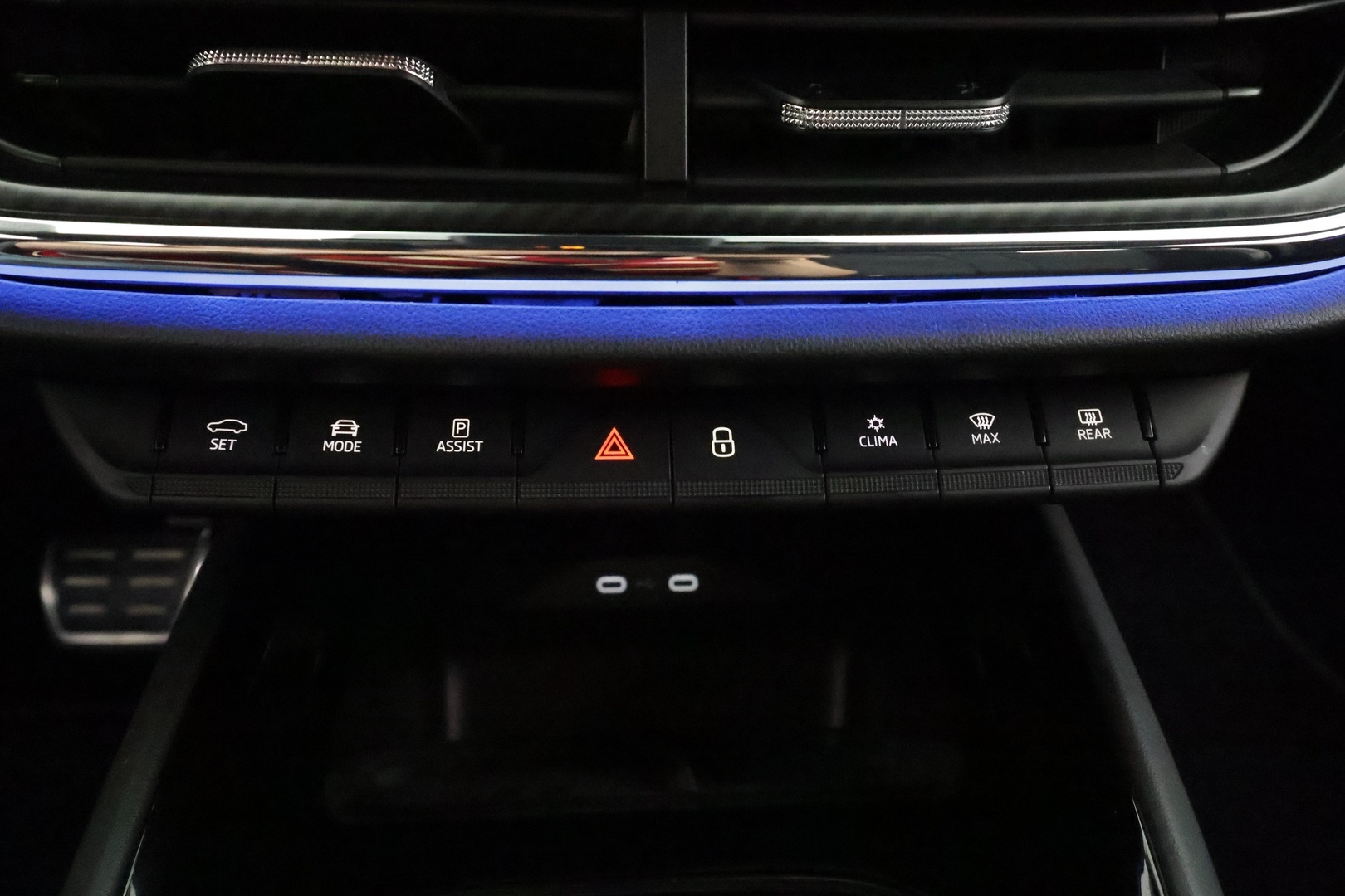 SKODA ENYAQ 2023