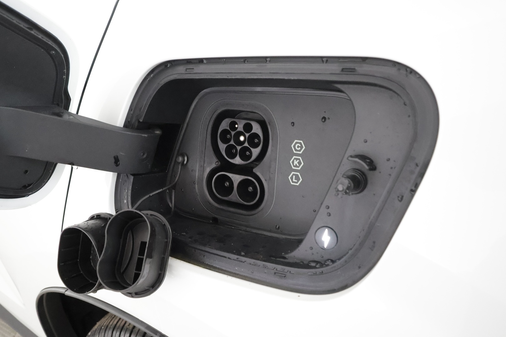 VOLVO EX30 2025