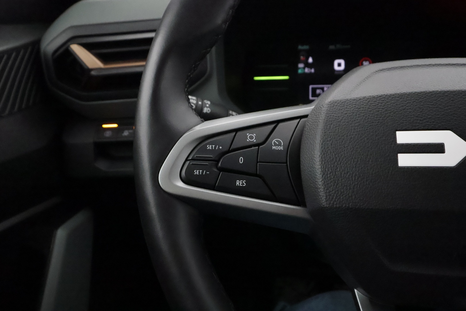 DACIA DUSTER 2024