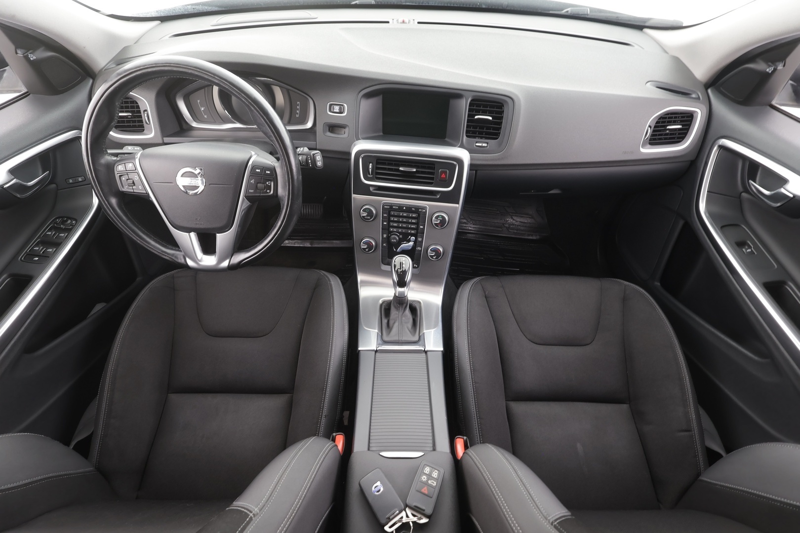VOLVO V60 2014