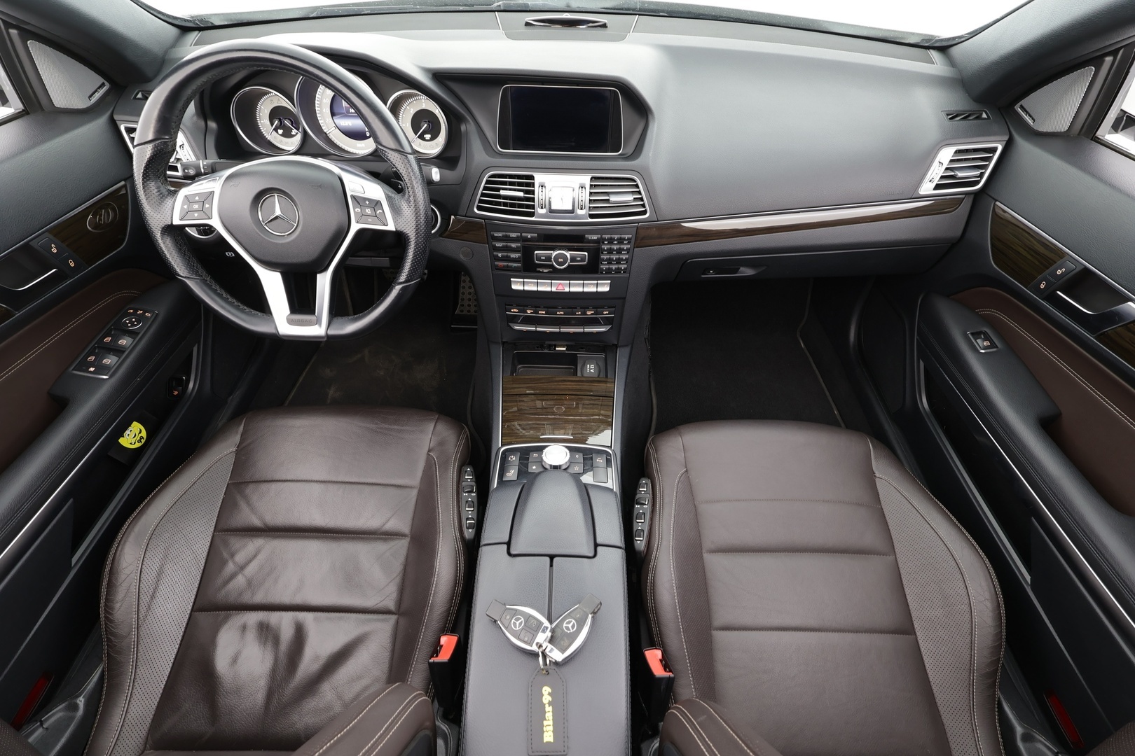 MERCEDES-BENZ E 2013