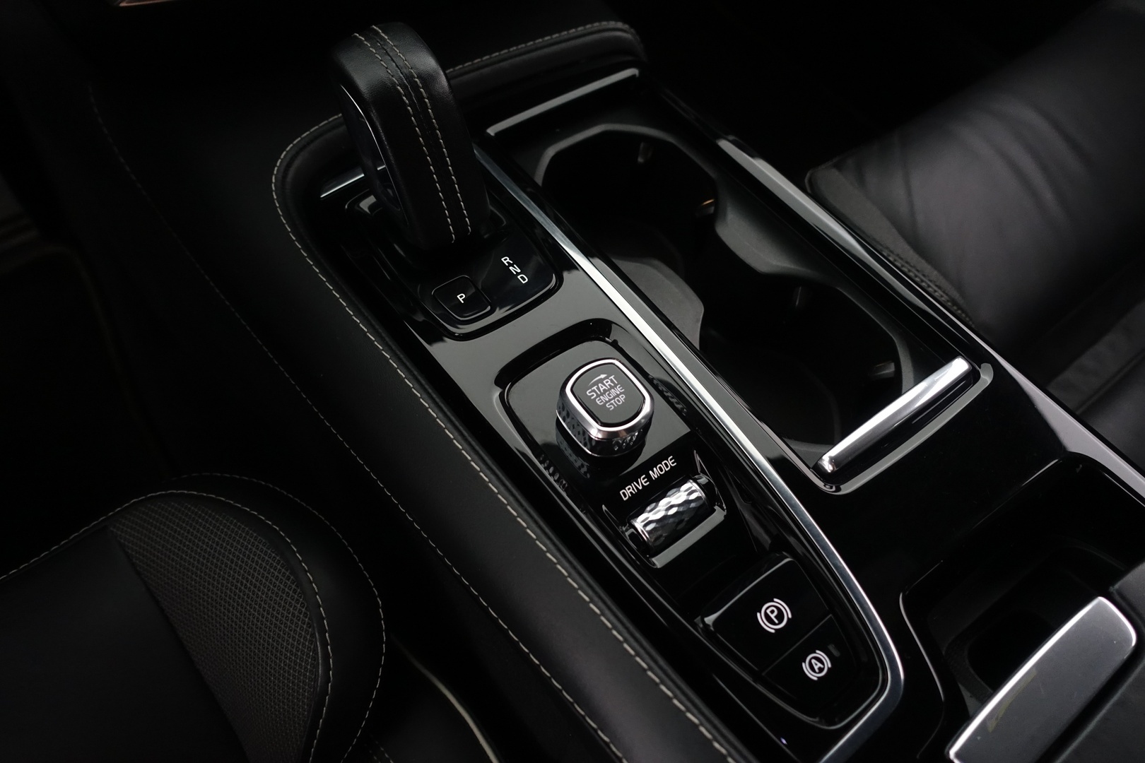 VOLVO S60 2020