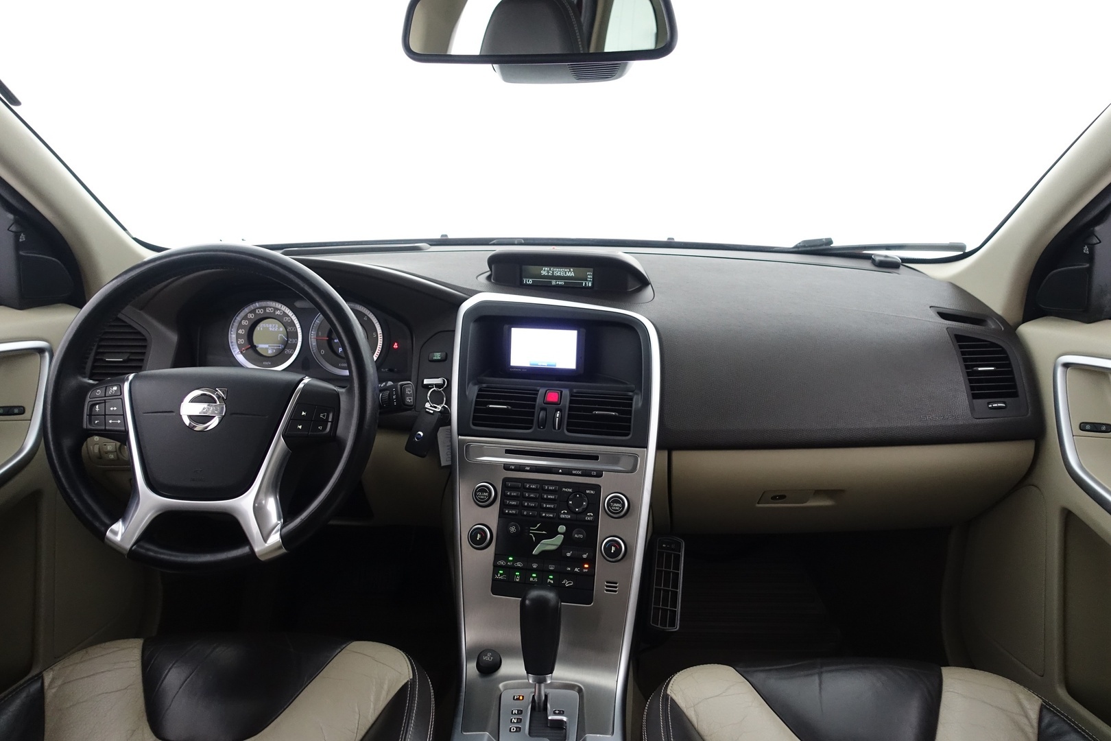 VOLVO XC60 2010