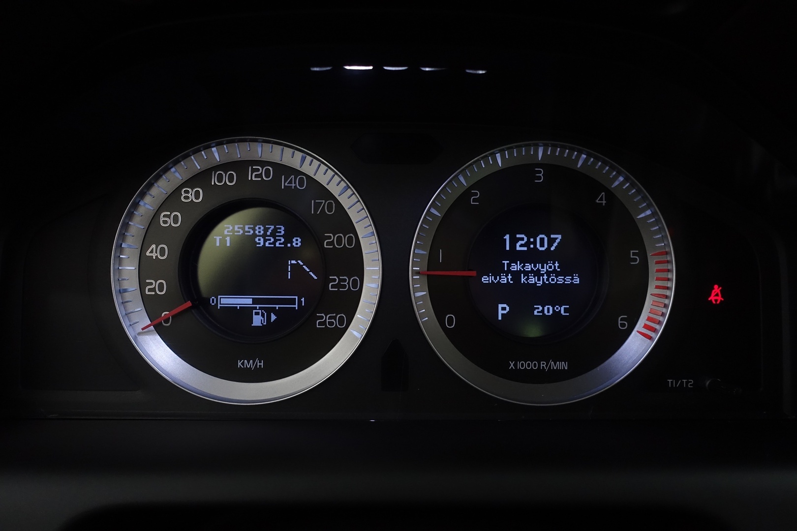 VOLVO XC60 2010