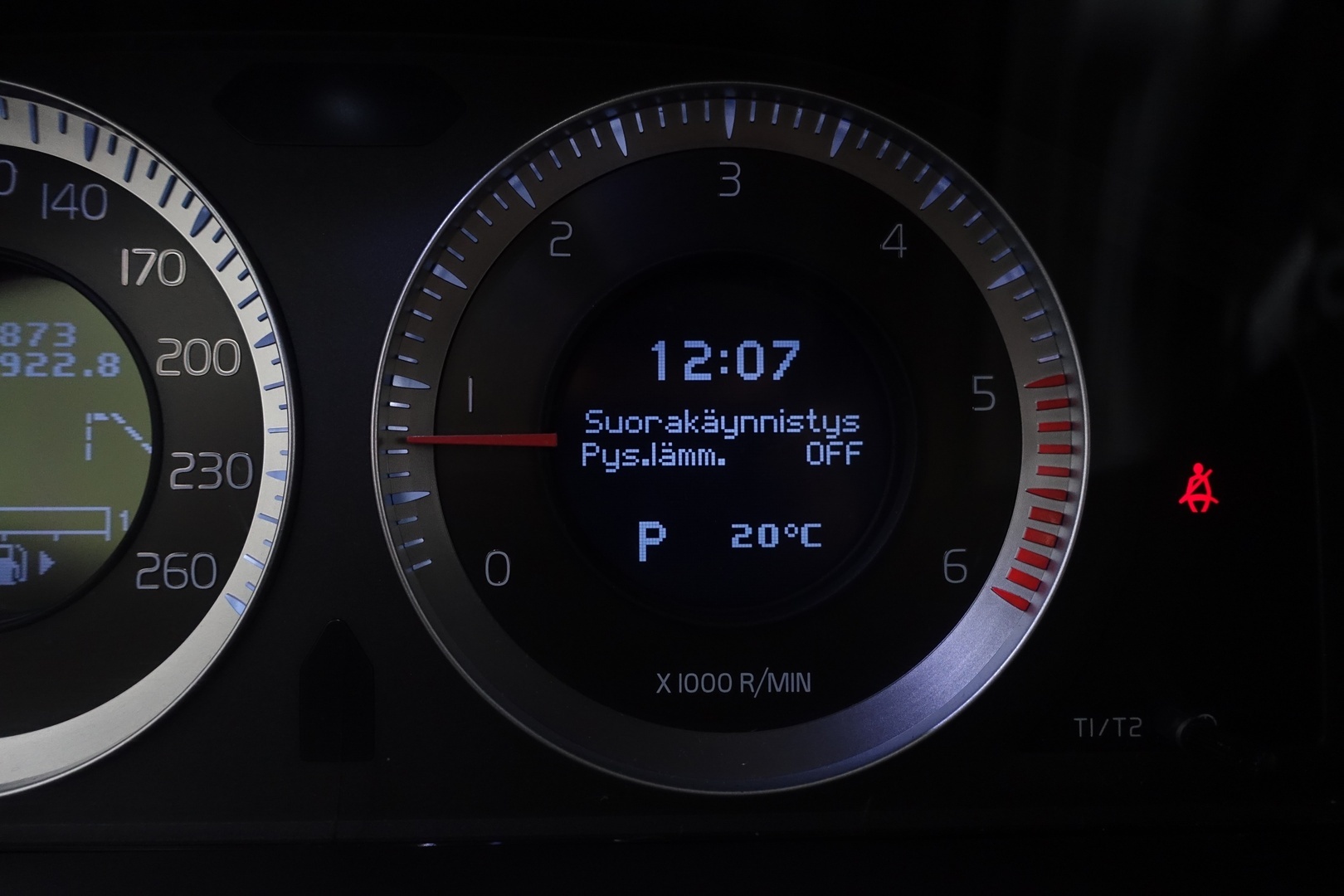 VOLVO XC60 2010