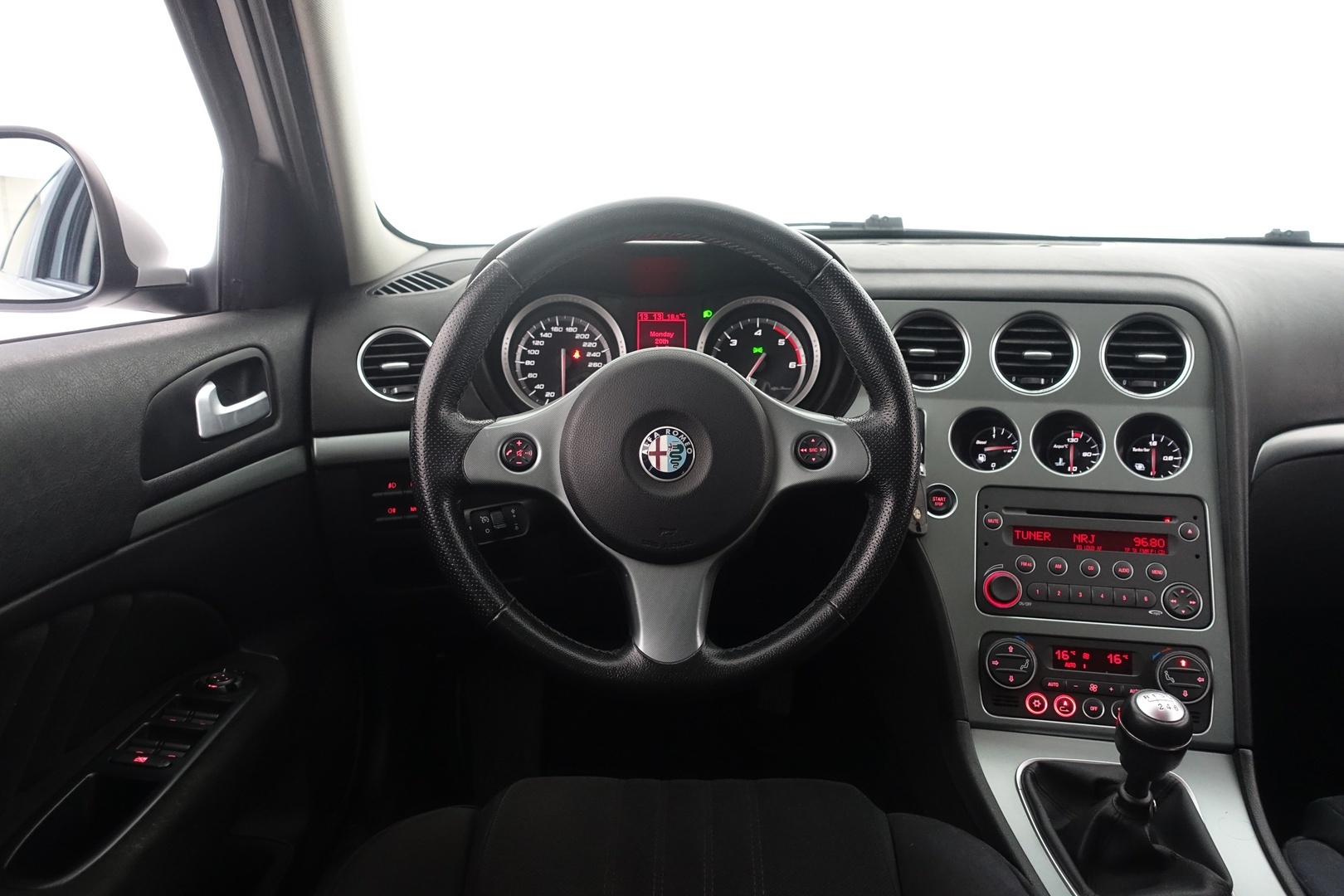 ALFA ROMEO 159 2011