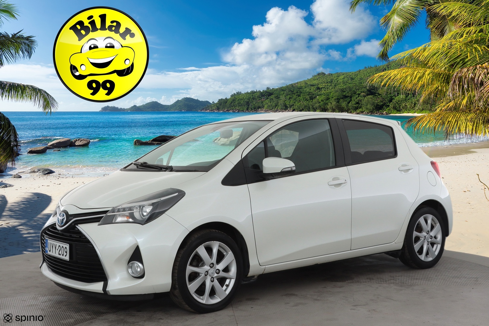 TOYOTA Yaris 2015