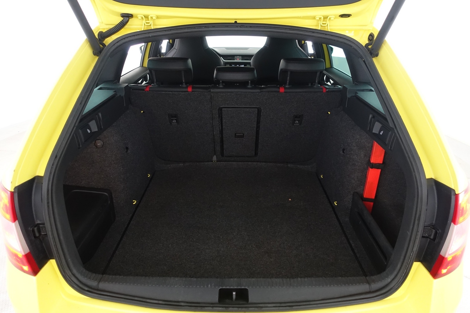 SKODA Octavia 2014