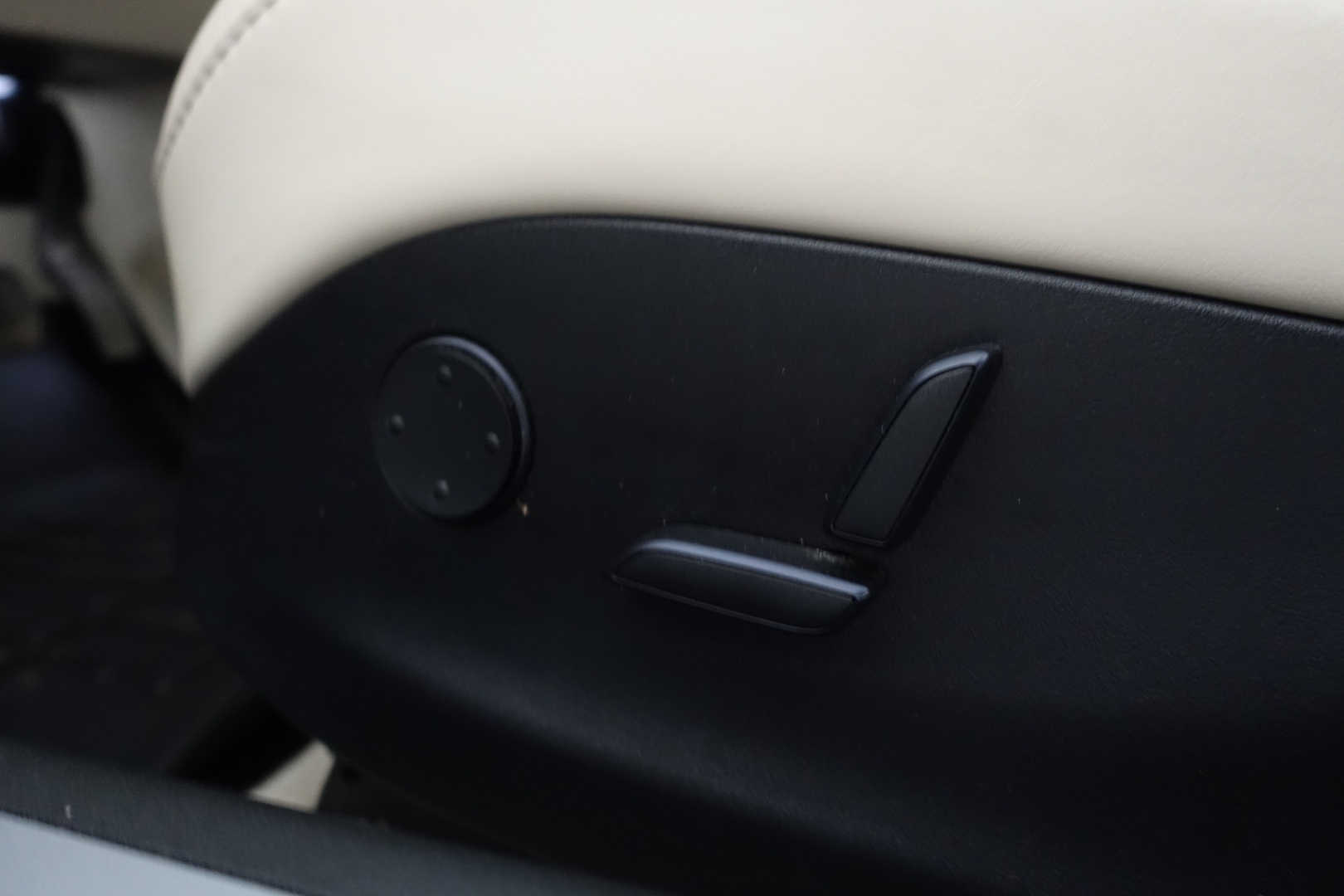 TESLA Model S 2018