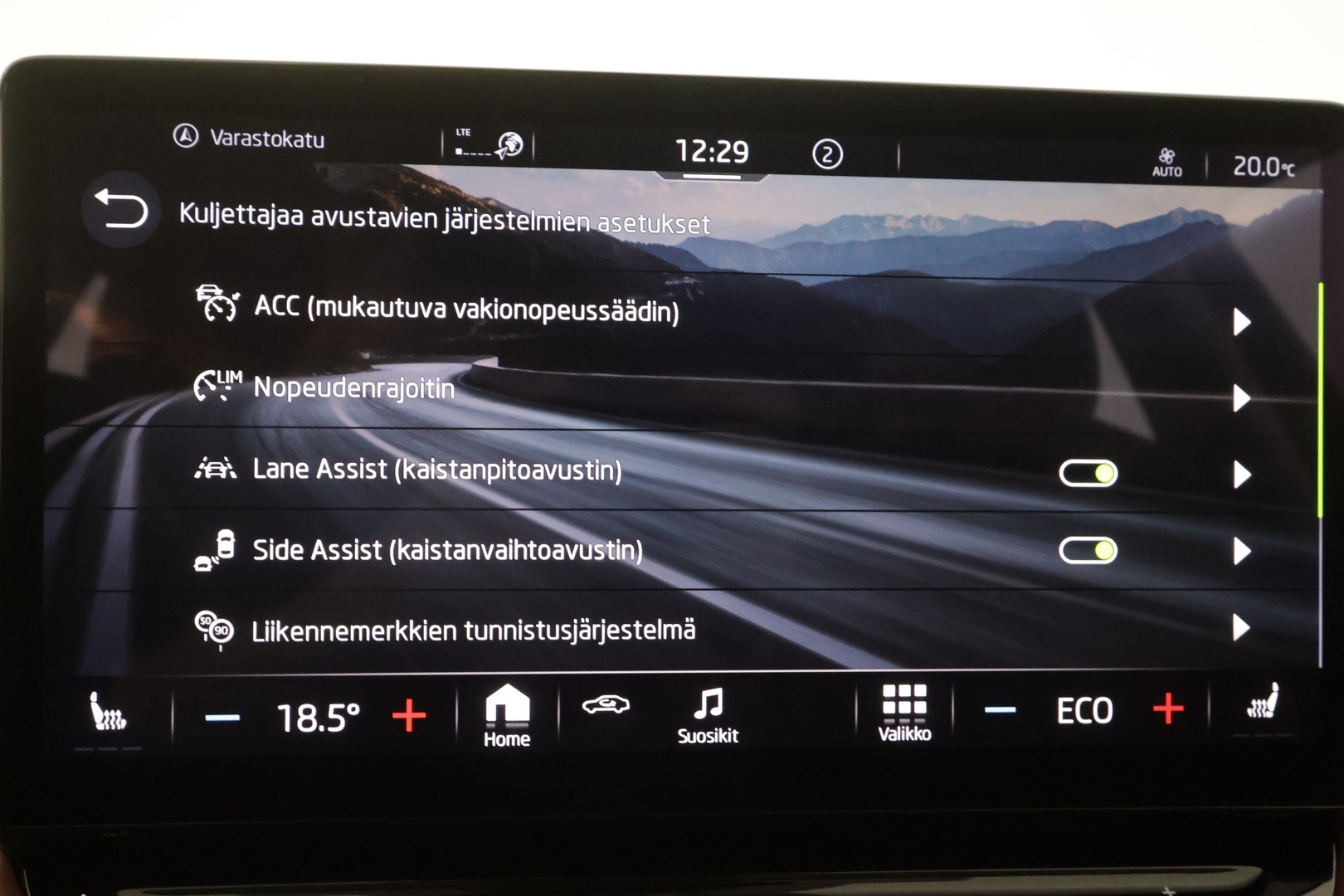 SKODA Enyaq 2021