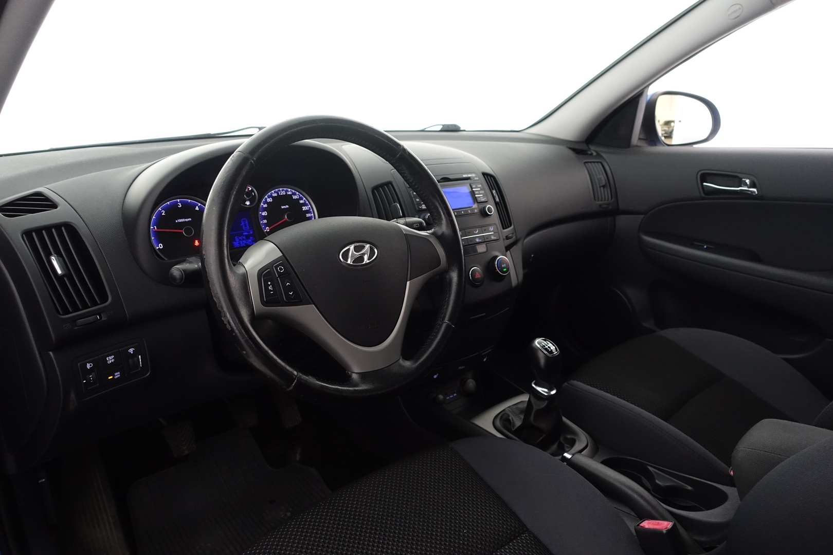 HYUNDAI i30 2010