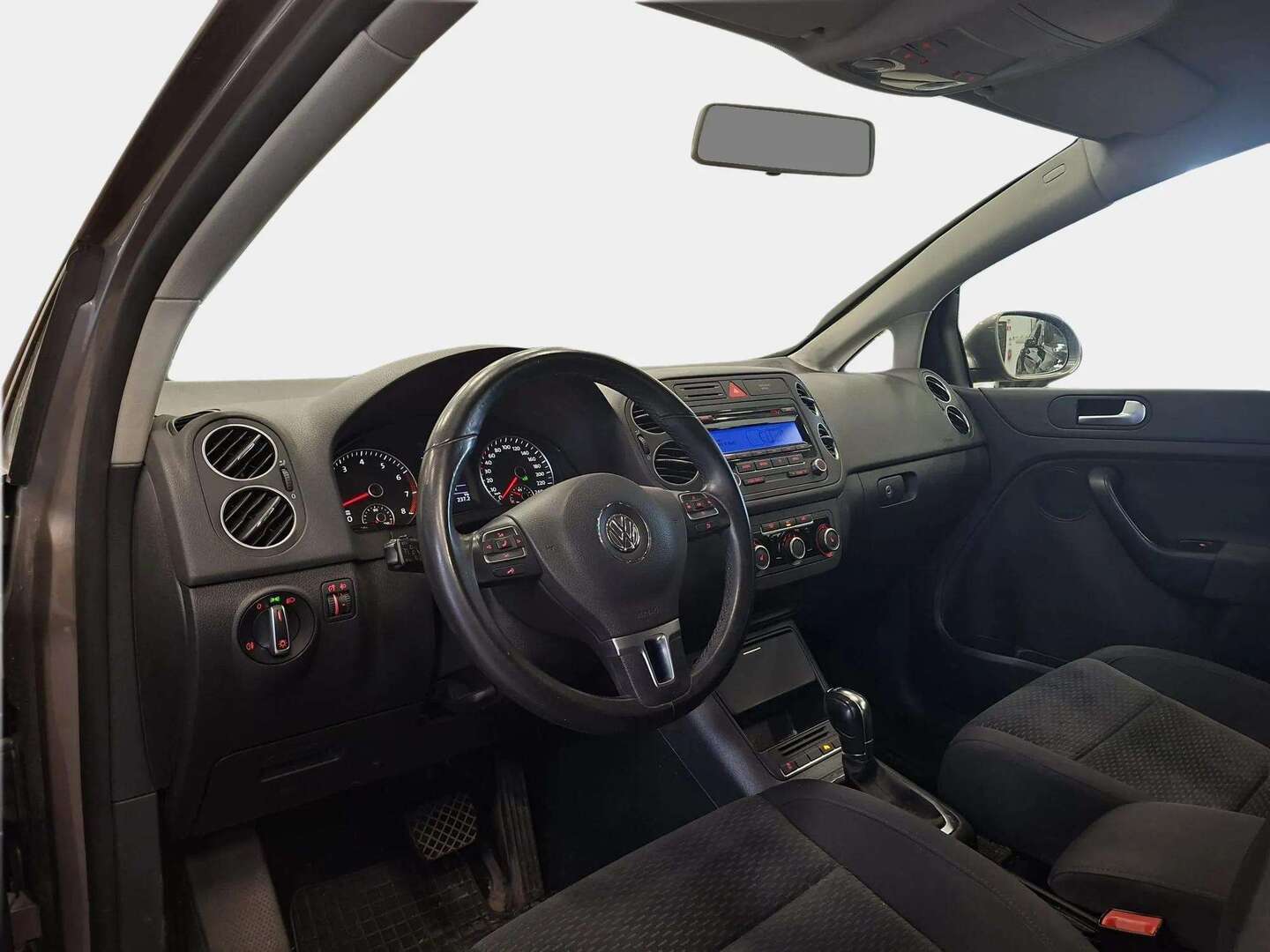 VOLKSWAGEN Golf Plus 2011