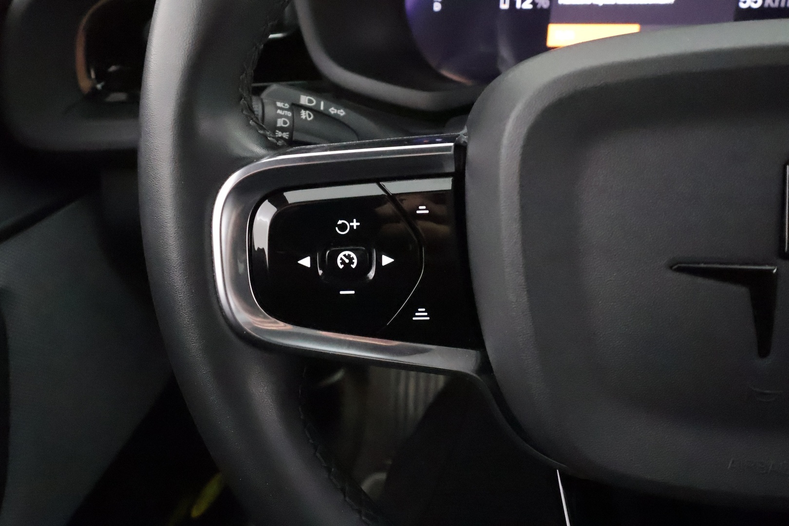 POLESTAR 2 2024