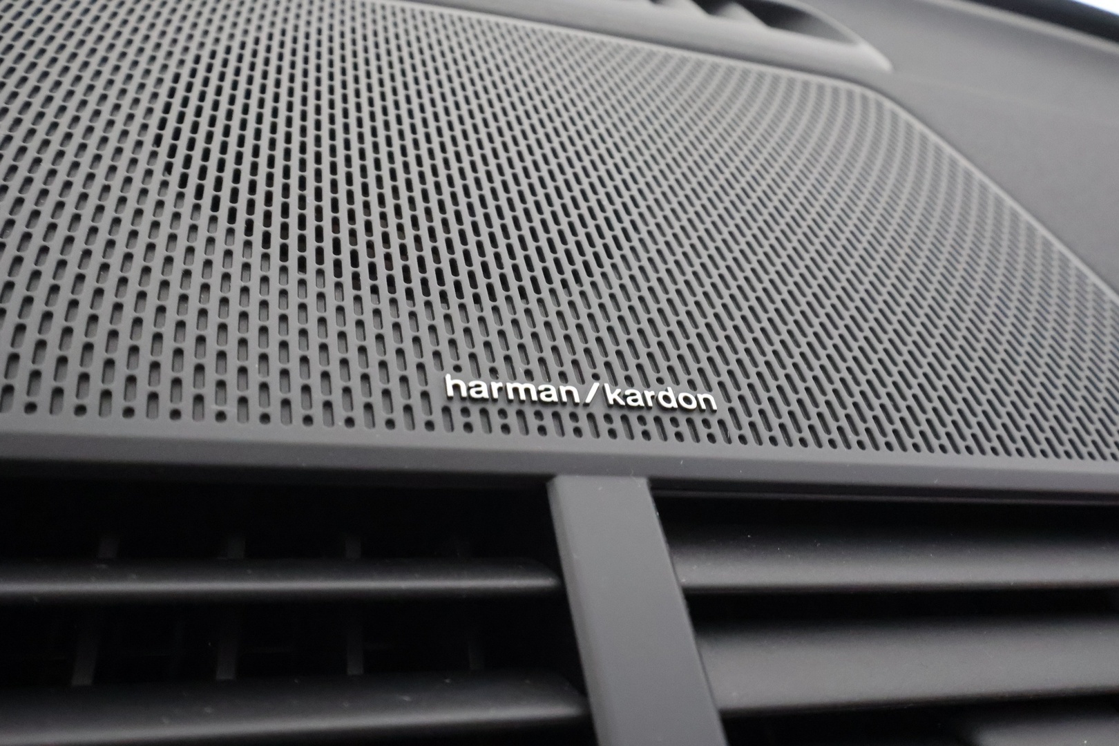 POLESTAR 2 2024