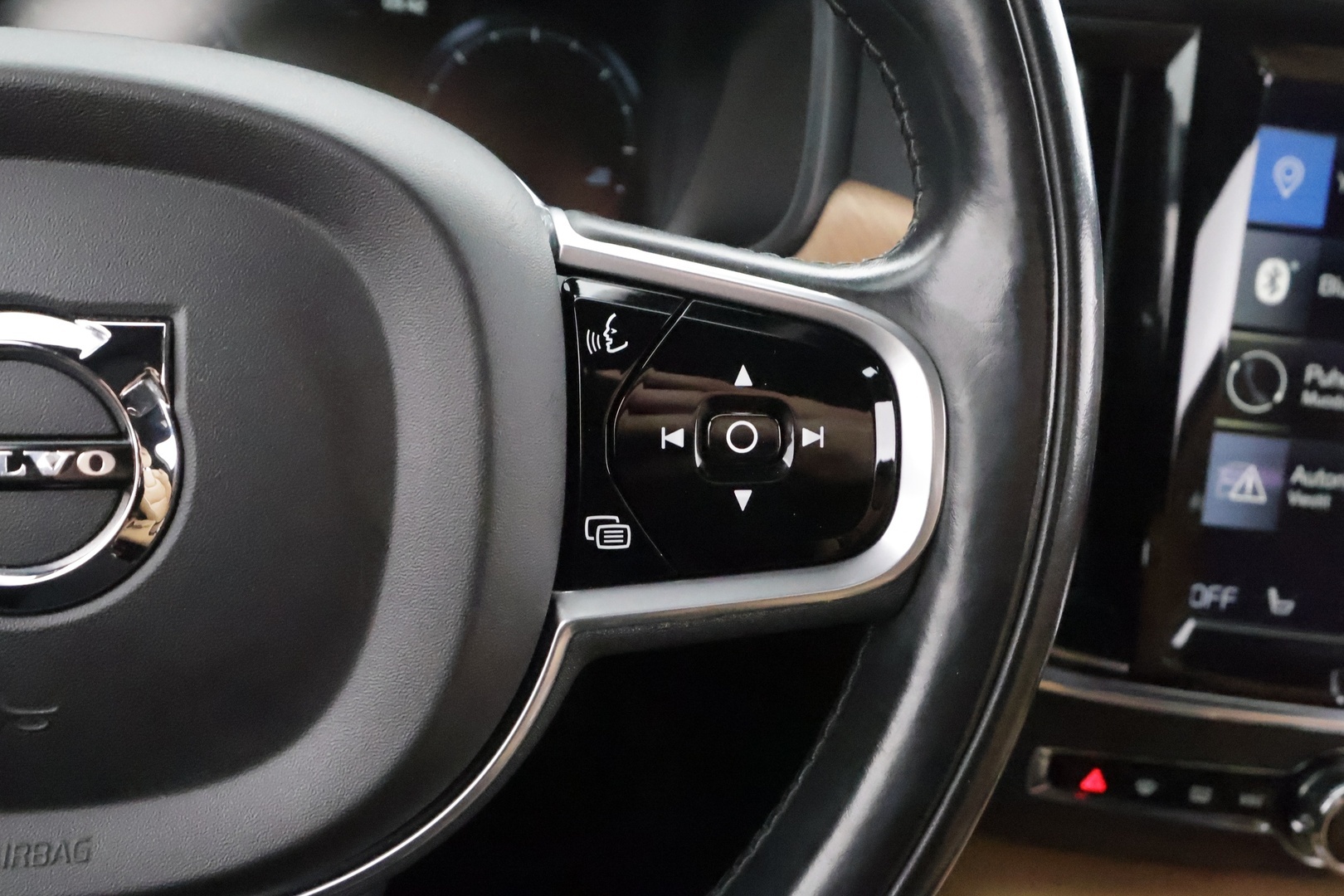 VOLVO V90 2018