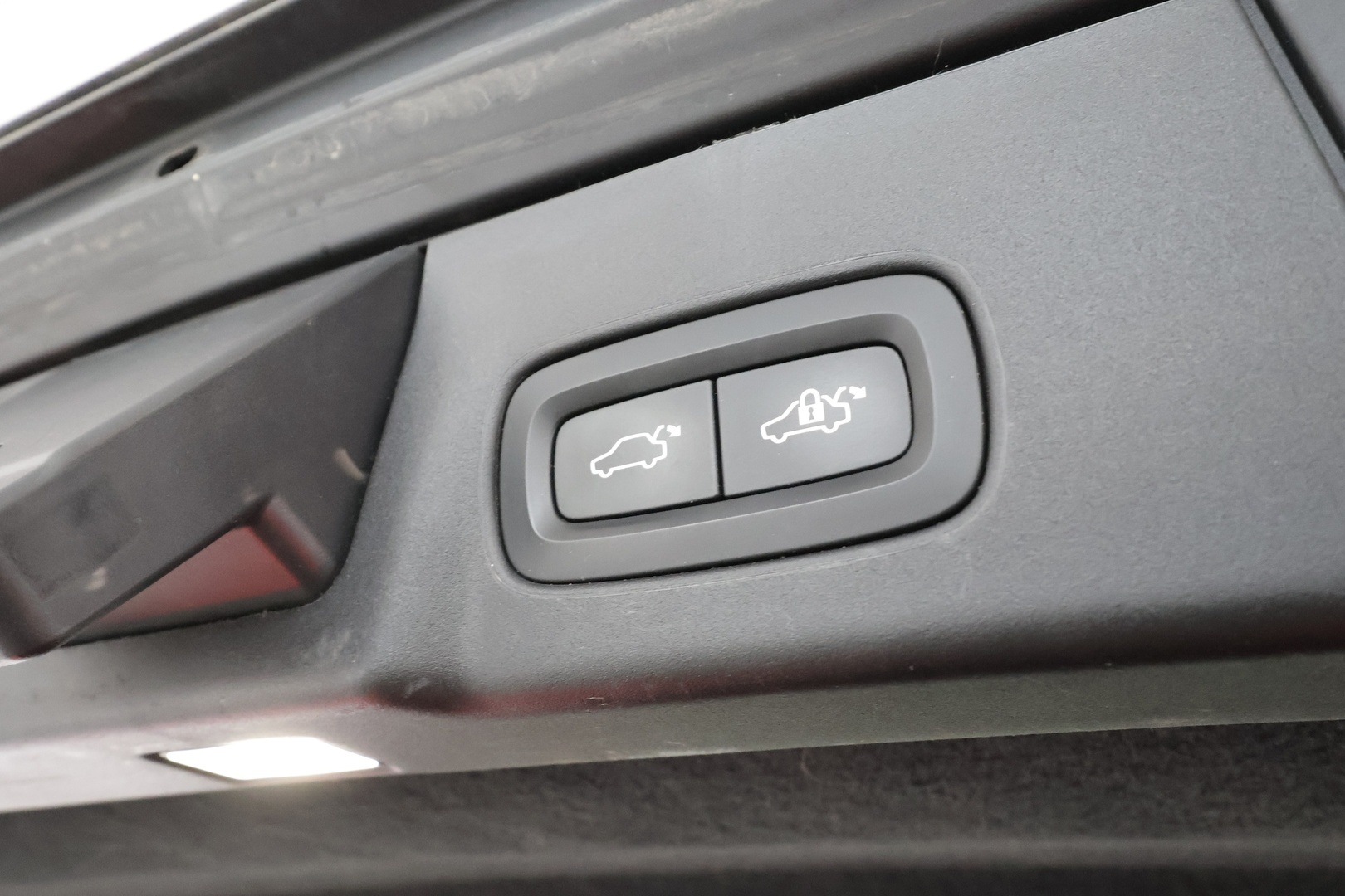VOLVO V90 2018