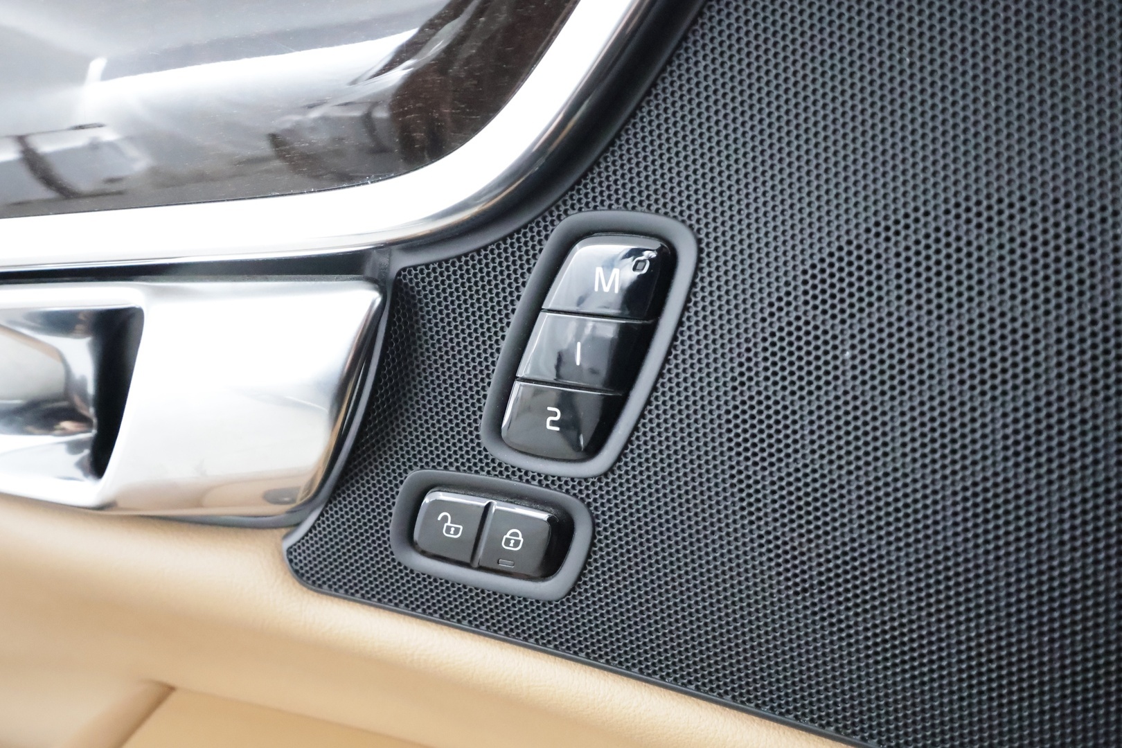 VOLVO S90 2019