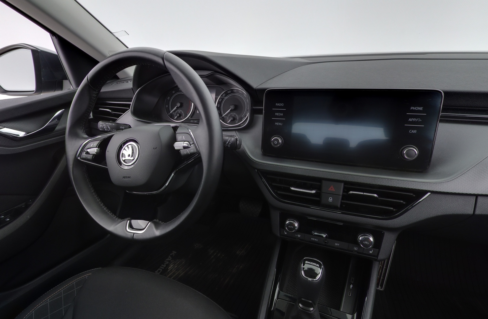 SKODA Kamiq 2021