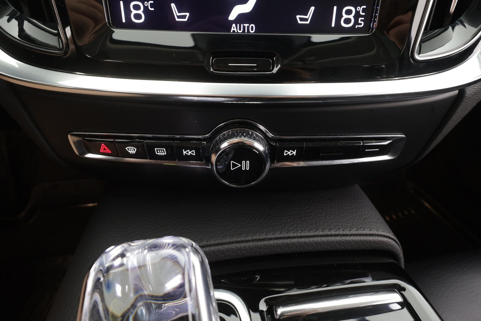 VOLVO V60 2021
