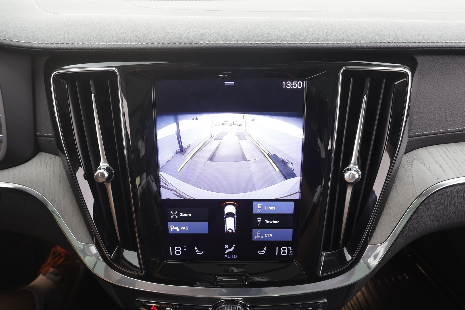 VOLVO V60 2021