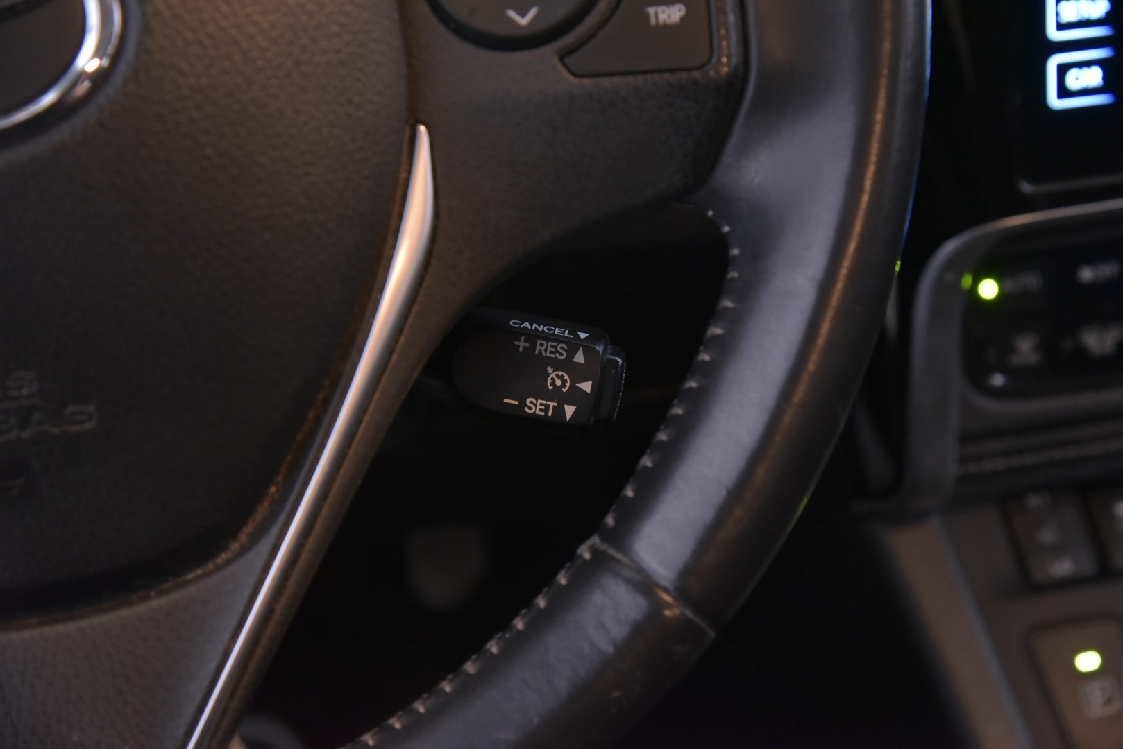 TOYOTA Auris 2016