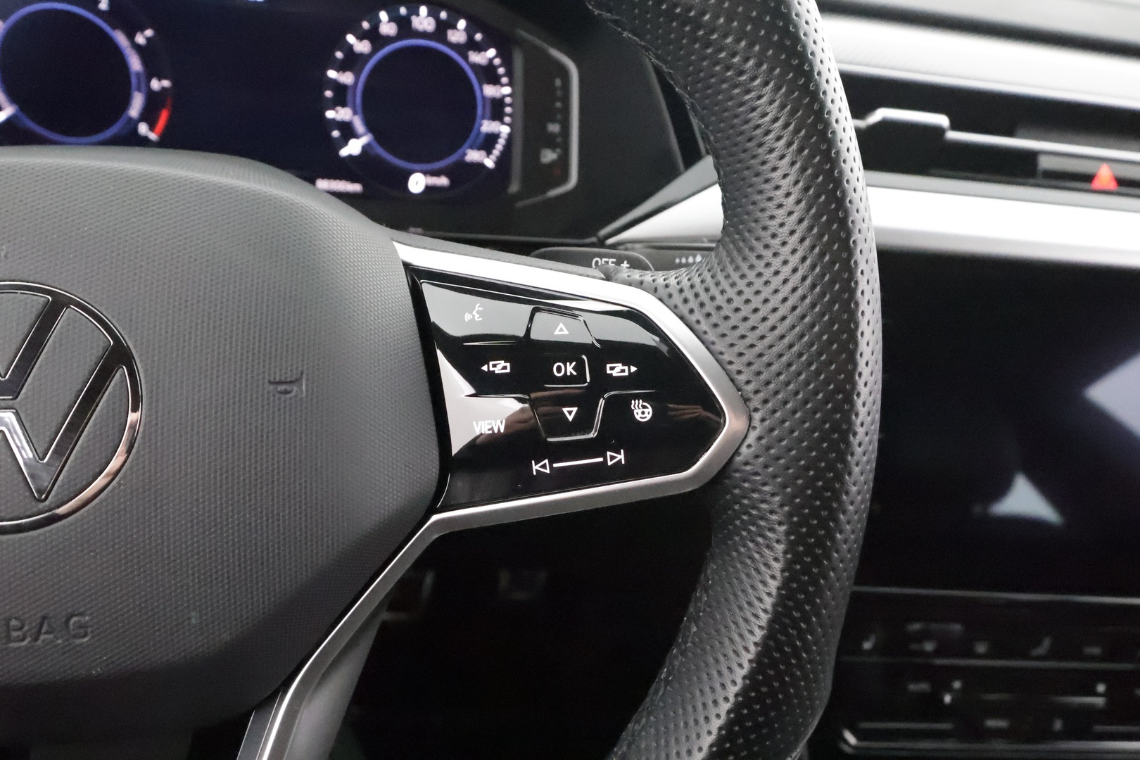 VOLKSWAGEN Arteon 2023