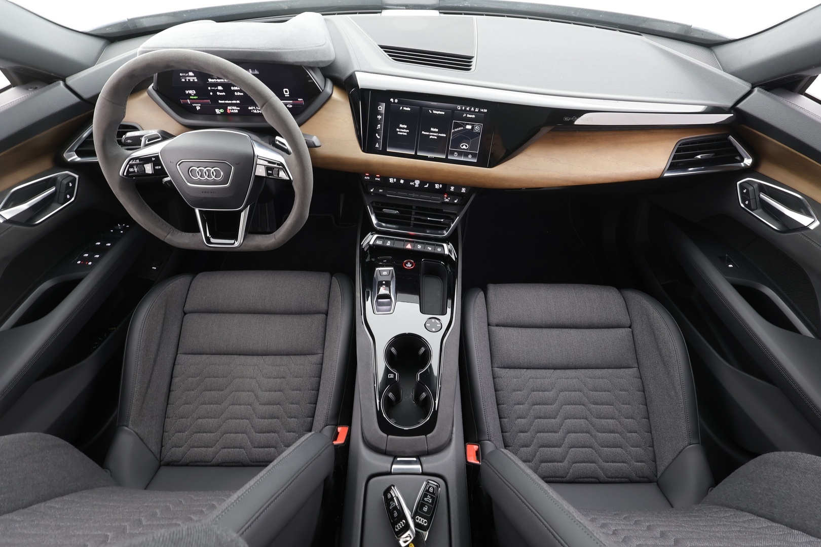AUDI E-TRON GT 2022