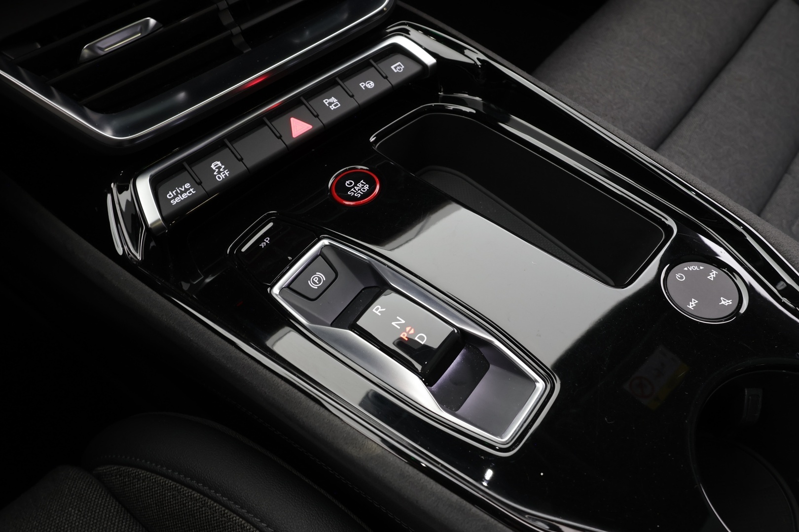 AUDI E-TRON GT 2022