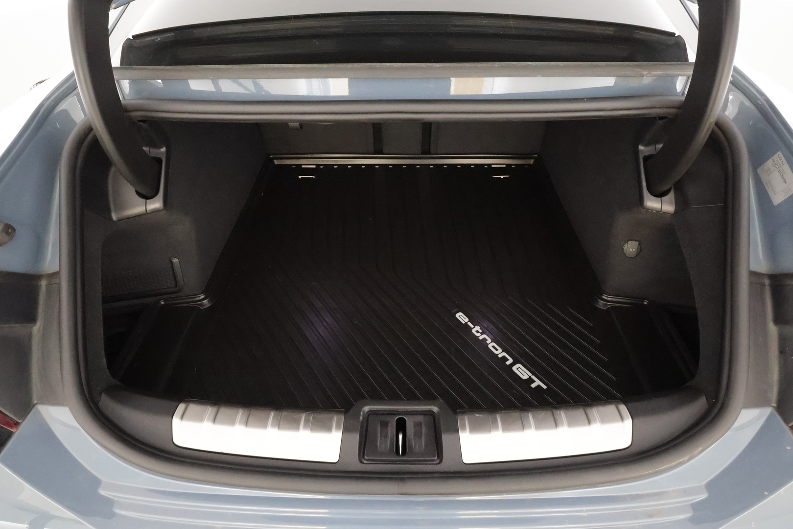 AUDI E-TRON GT 2022