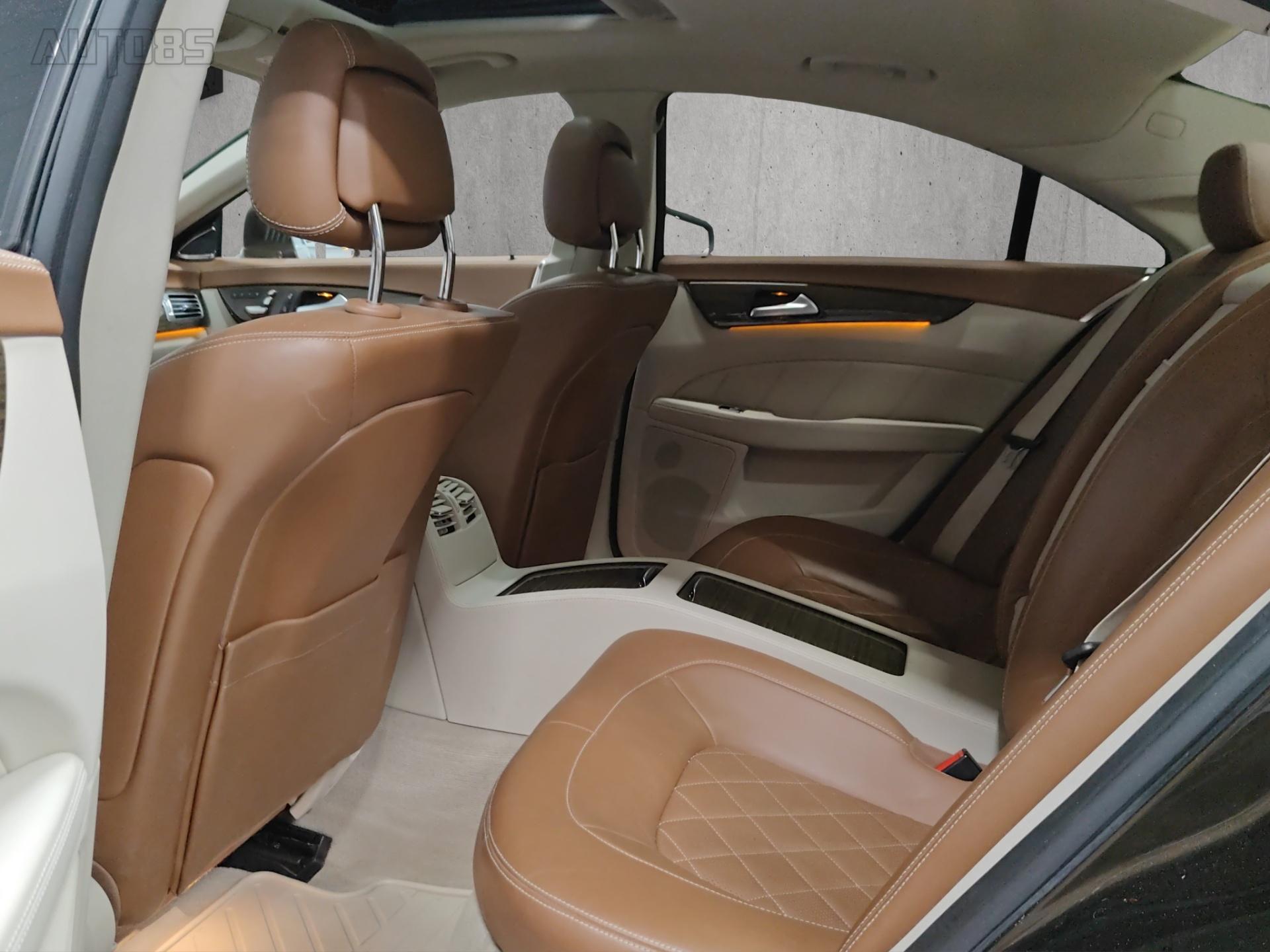 MERCEDES-BENZ CLS 10