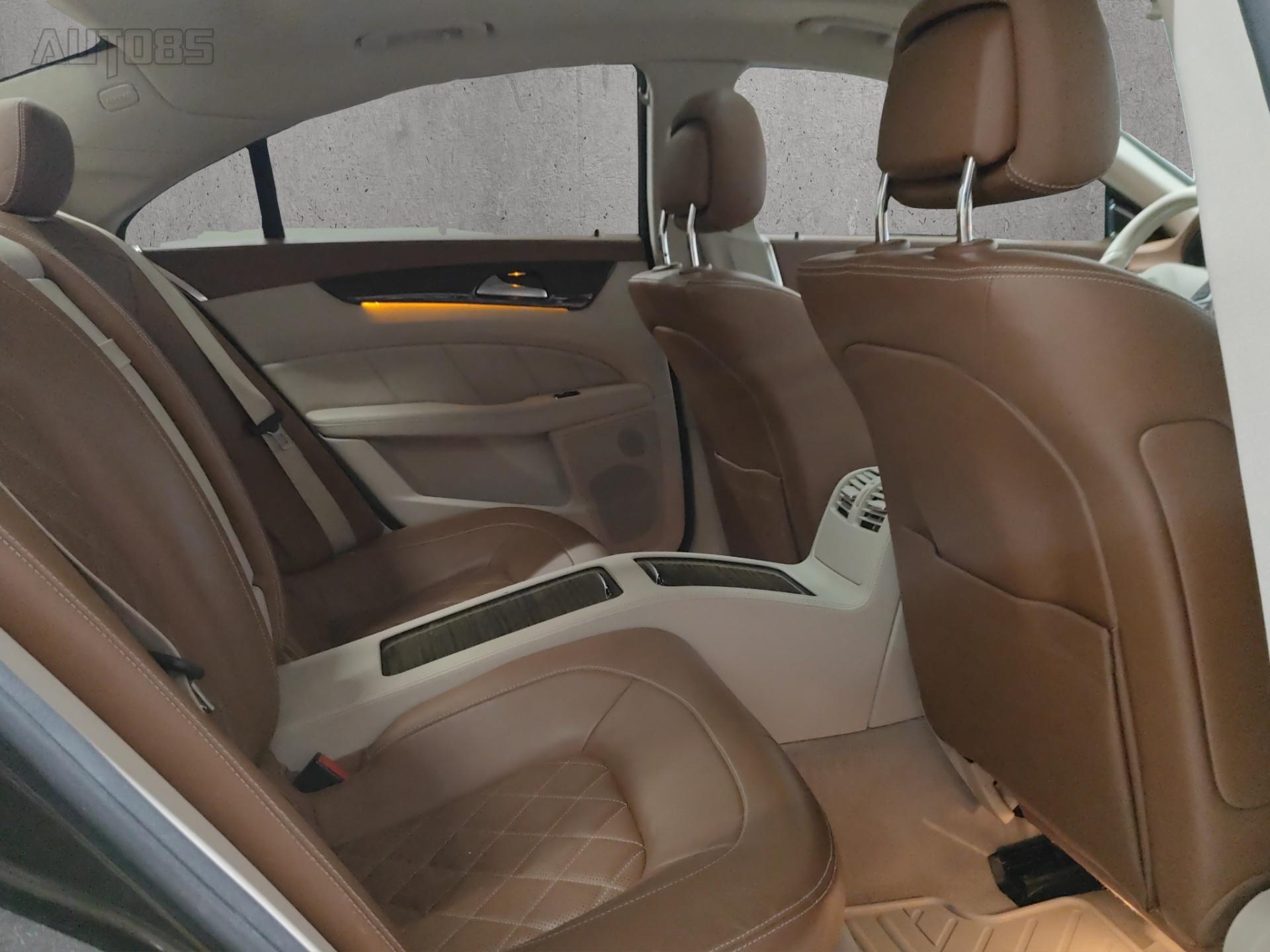 MERCEDES-BENZ CLS 11