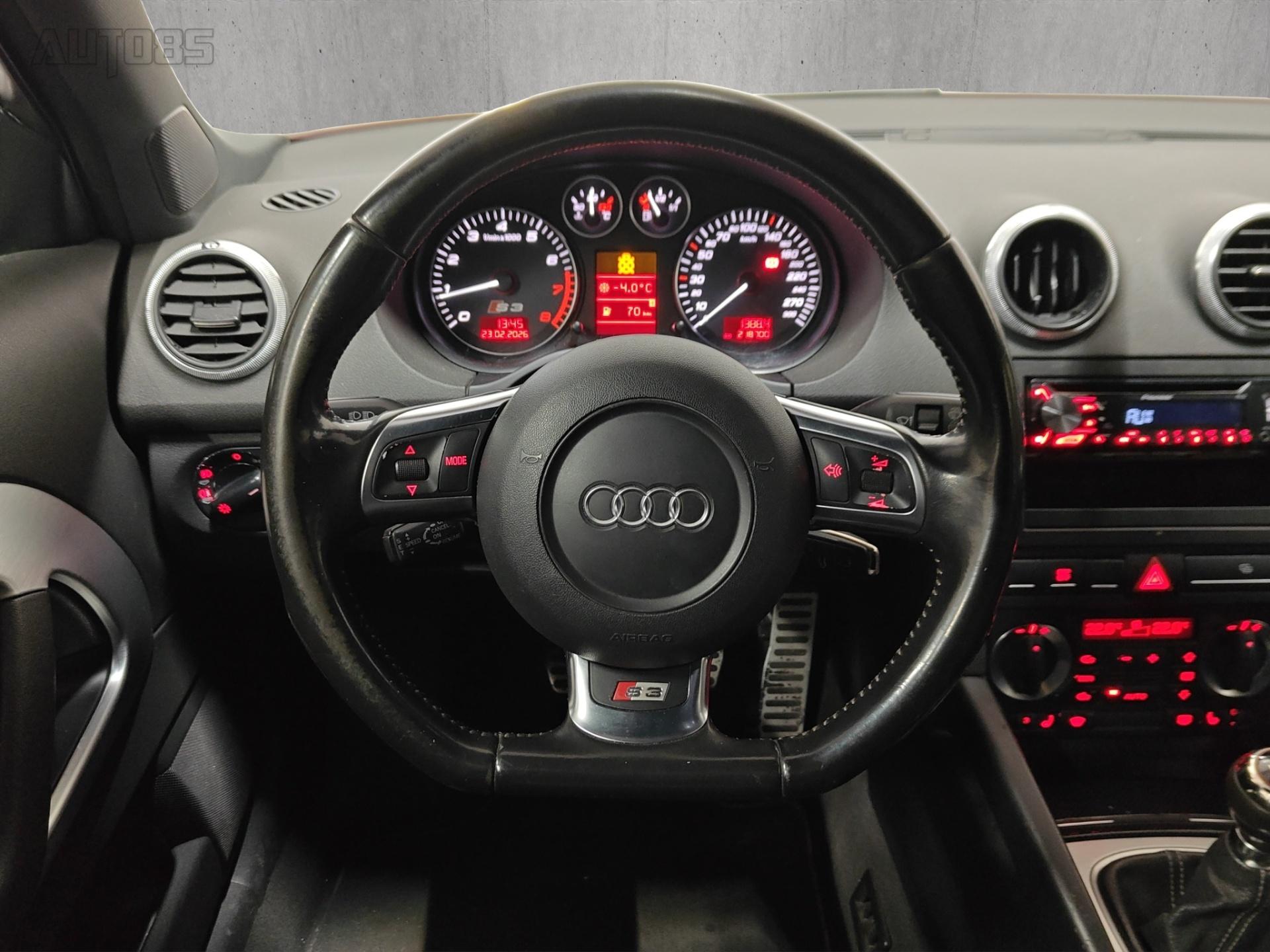 AUDI S3 15