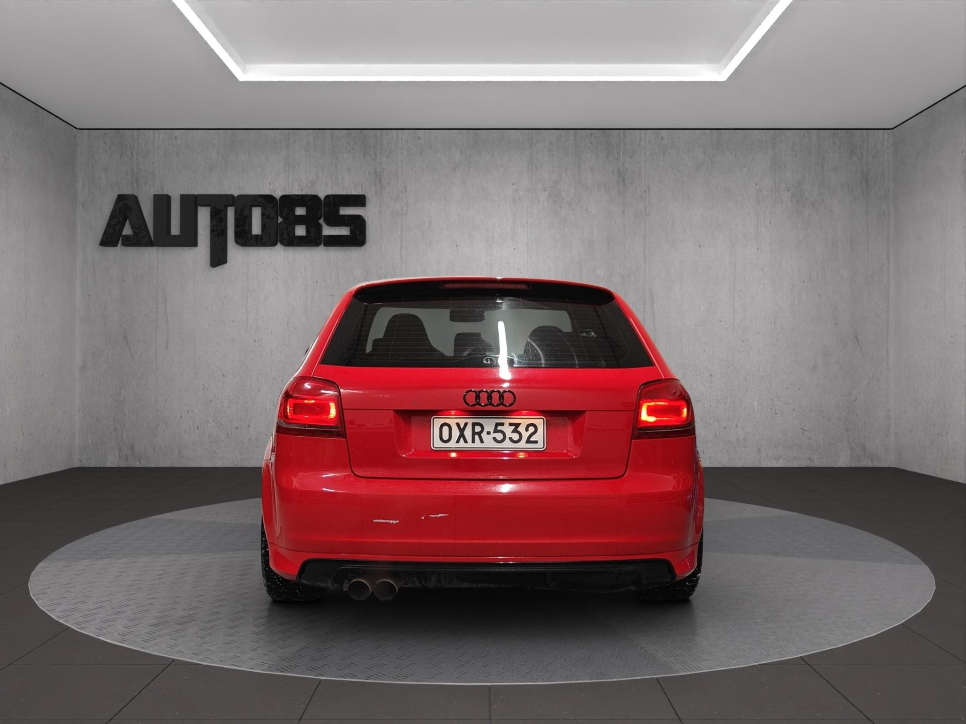 AUDI S3 7