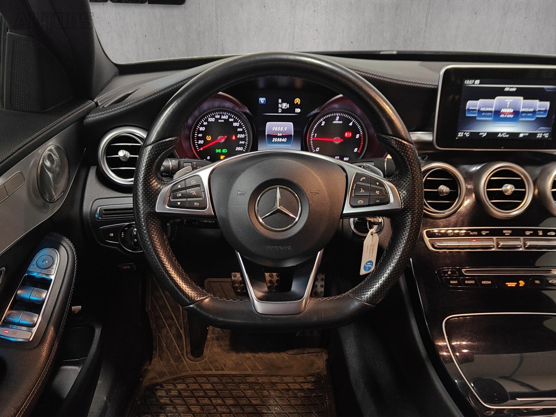 MERCEDES-BENZ C 14