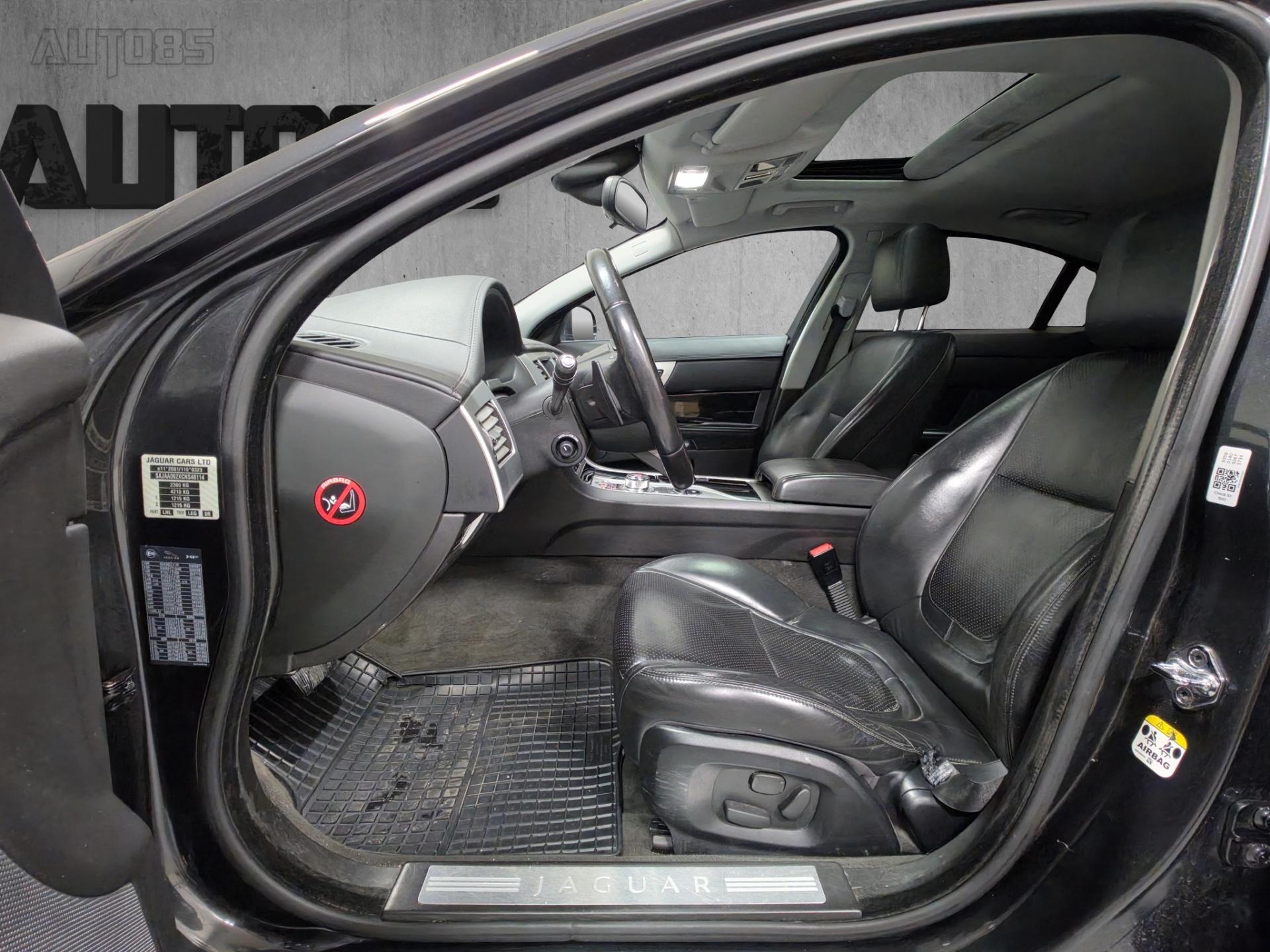 JAGUAR XF 9