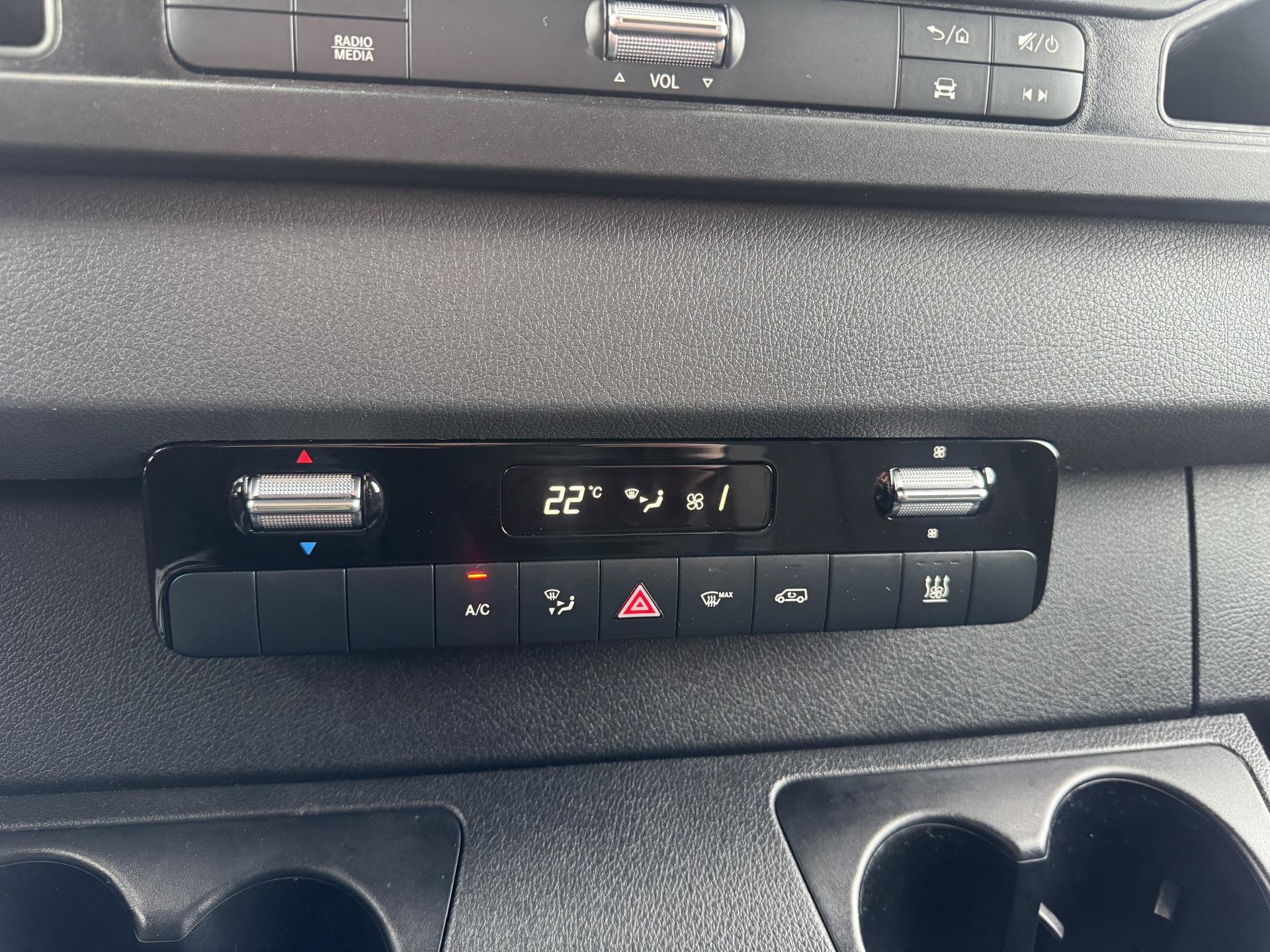 MERCEDES-BENZ Sprinter 2021