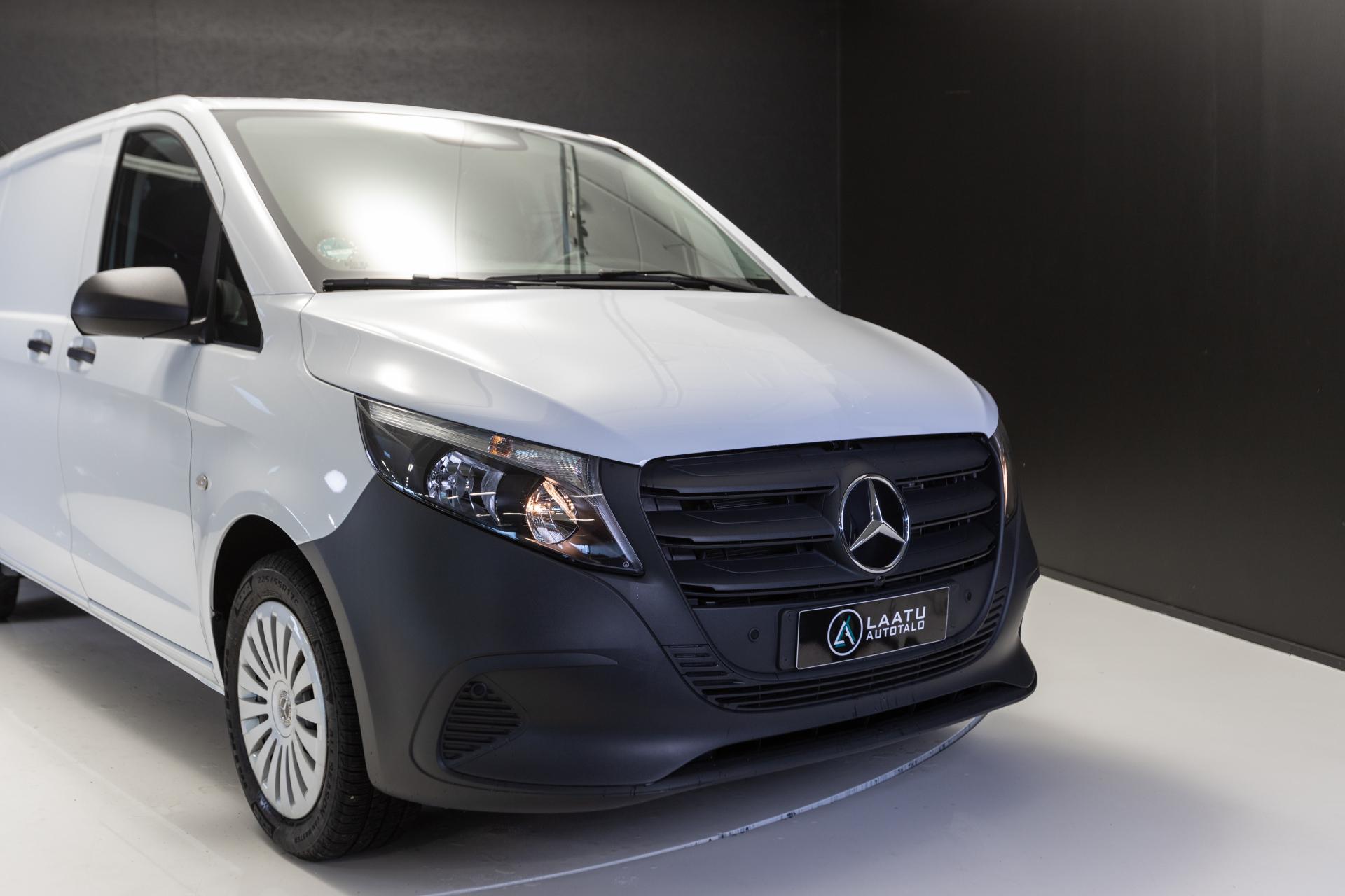 MERCEDES-BENZ Vito 2025